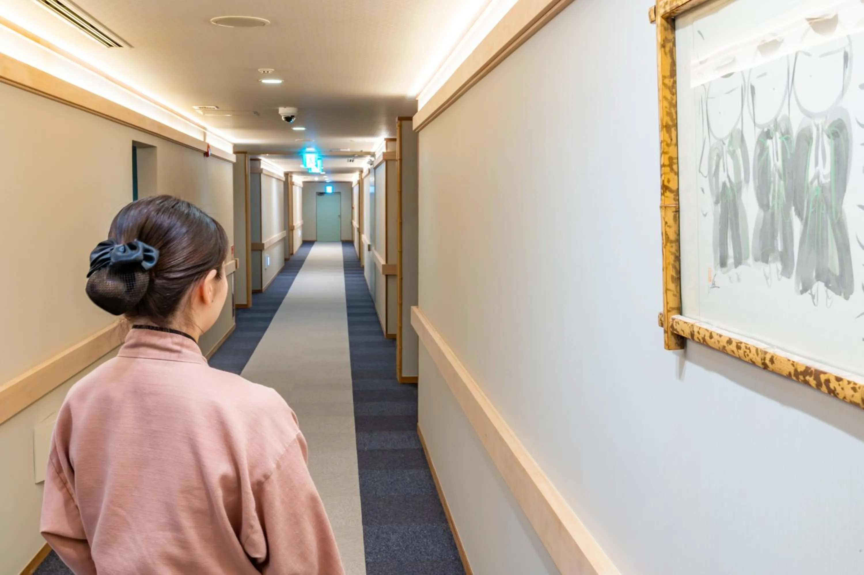 People in Motoyu Kosenkaku