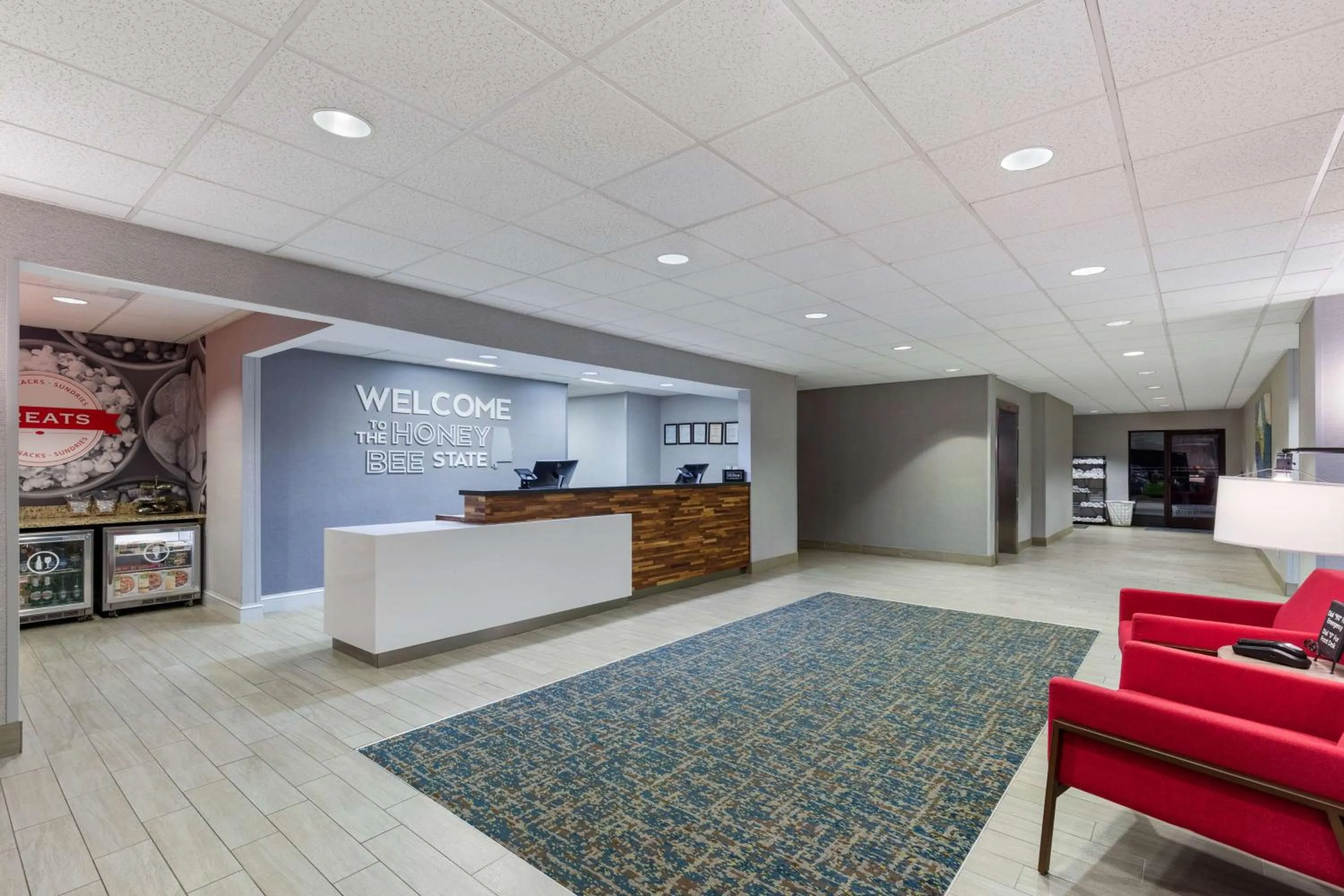 Lobby or reception in Hampton Inn & Suites Dothan