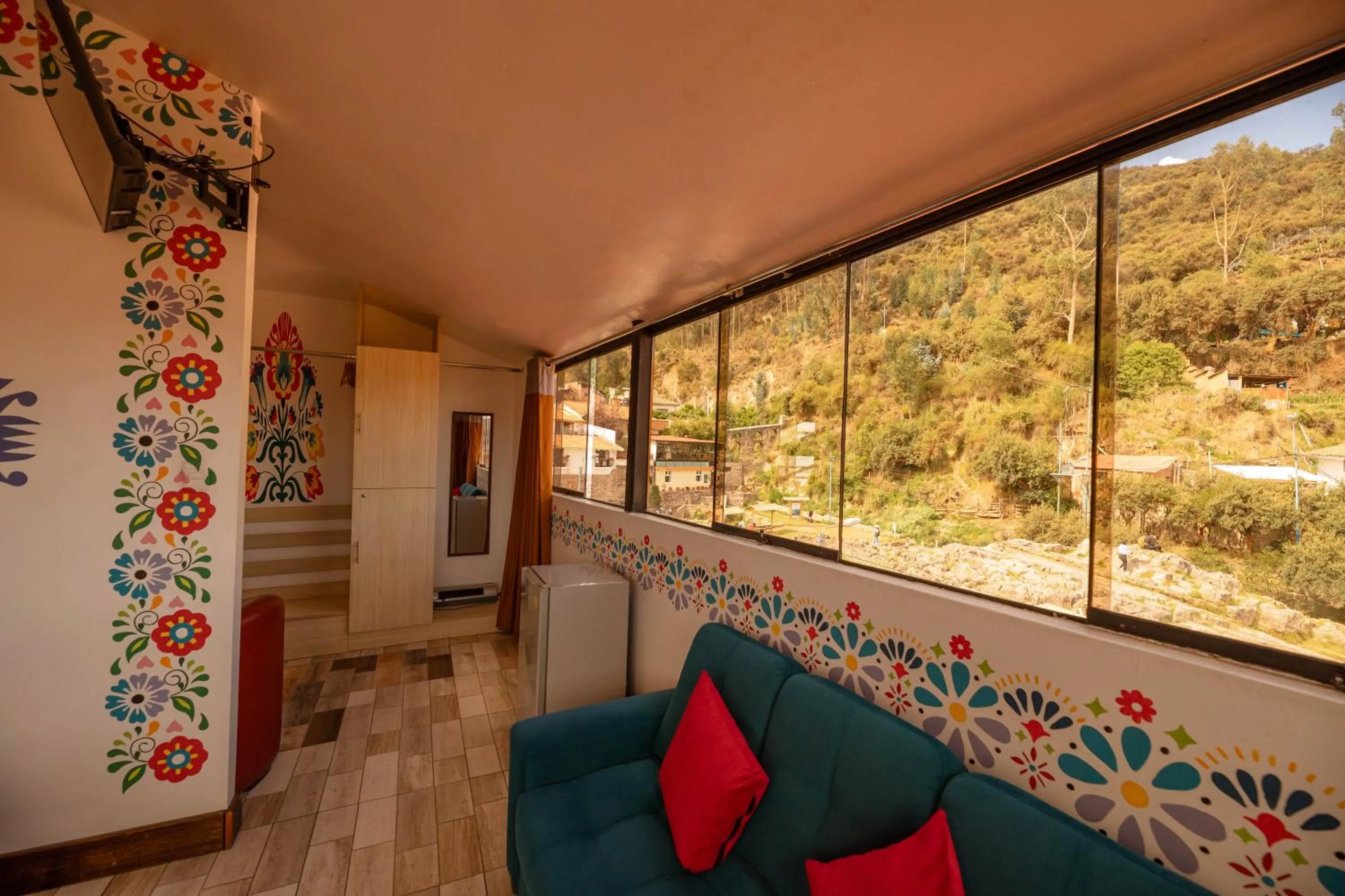 Mountain view in Mayu Boutique Hotel