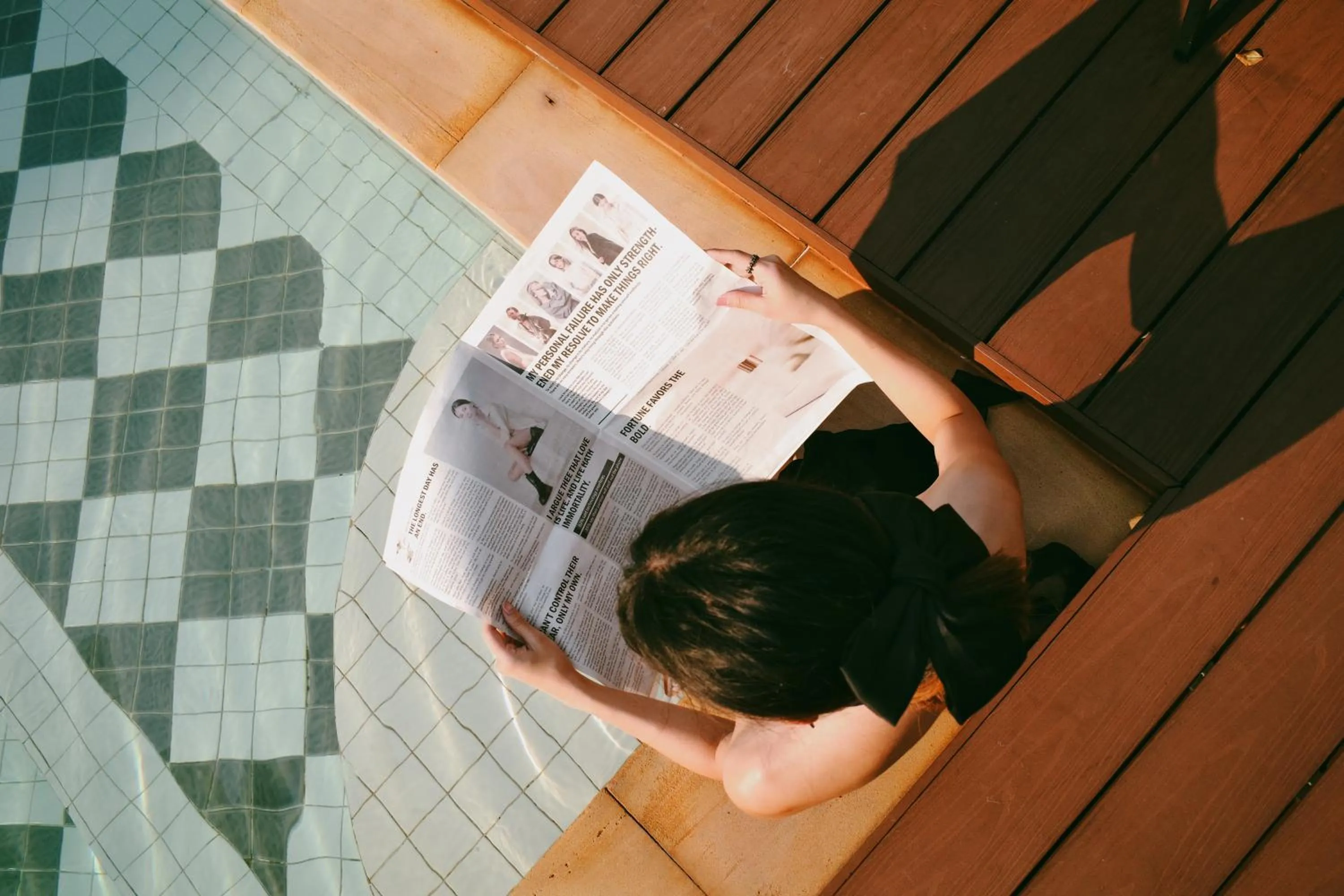 Swimming pool in THEA Private Suites by TH District