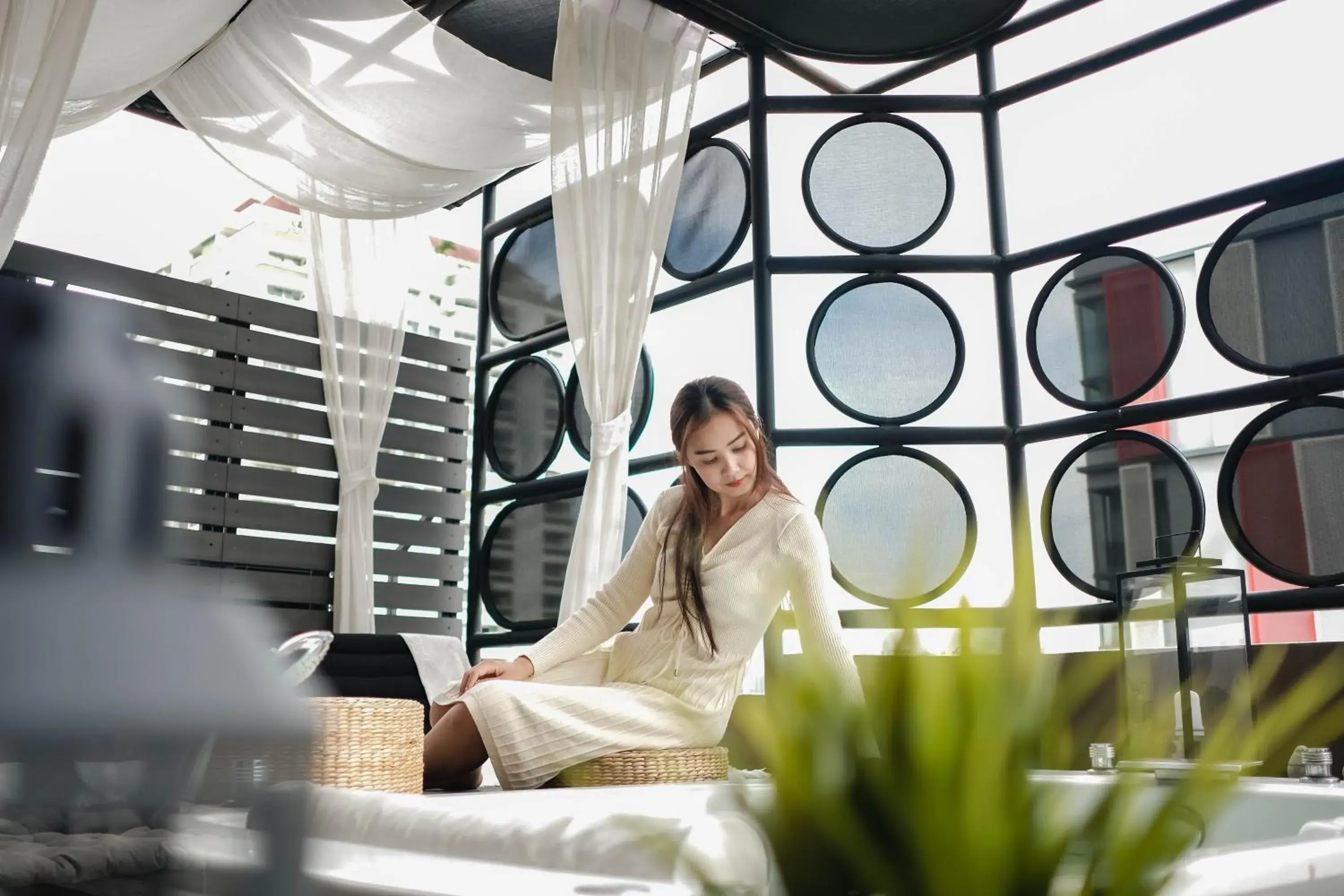 Two-Bedroom Suite with Hot Tub  in THEA Private Suites by TH District Two-Bedroom Suite with Hot Tub  in THEA Private Suites by TH District