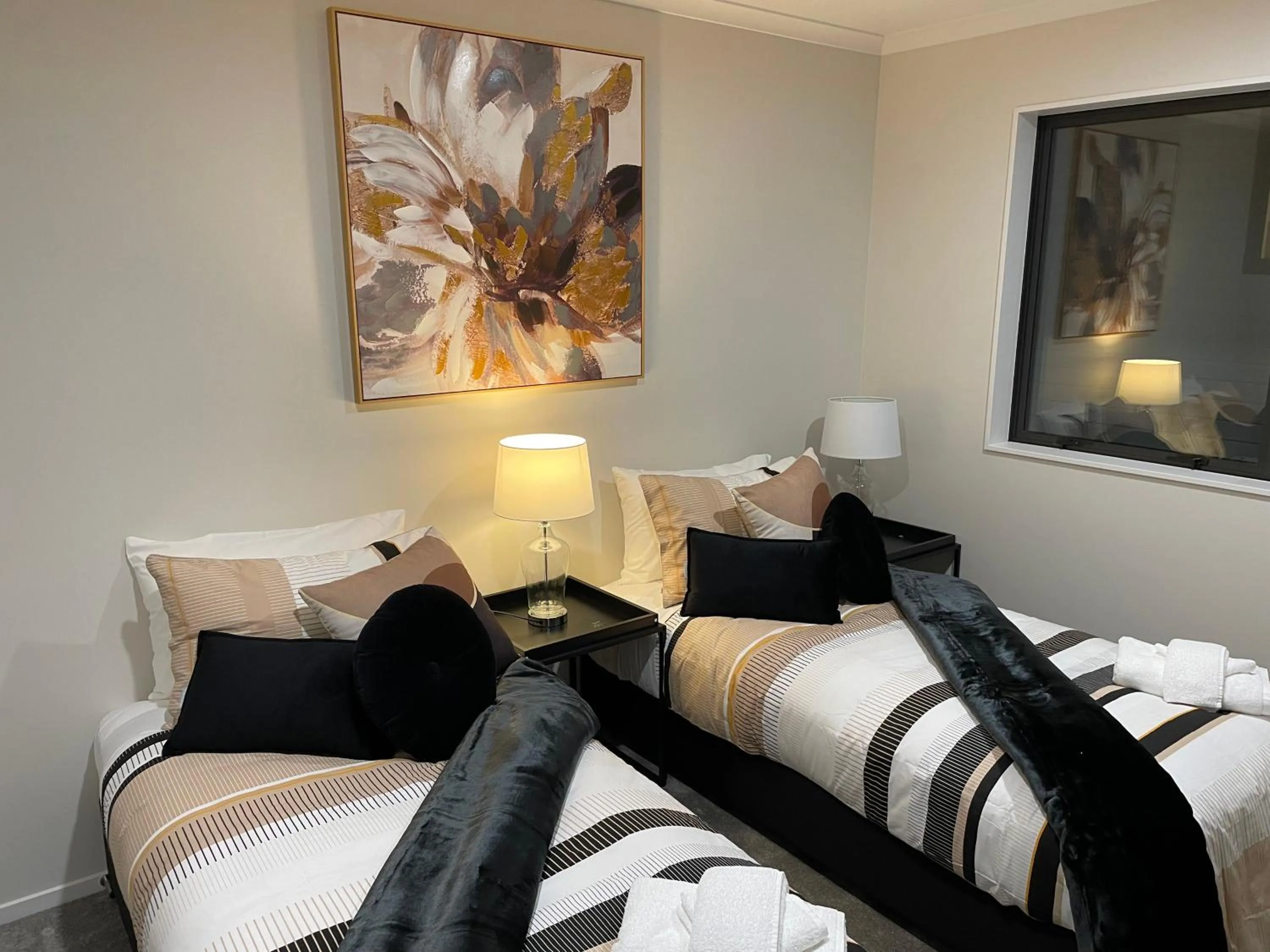 Bed in Flat Bush Holiday Accommodation