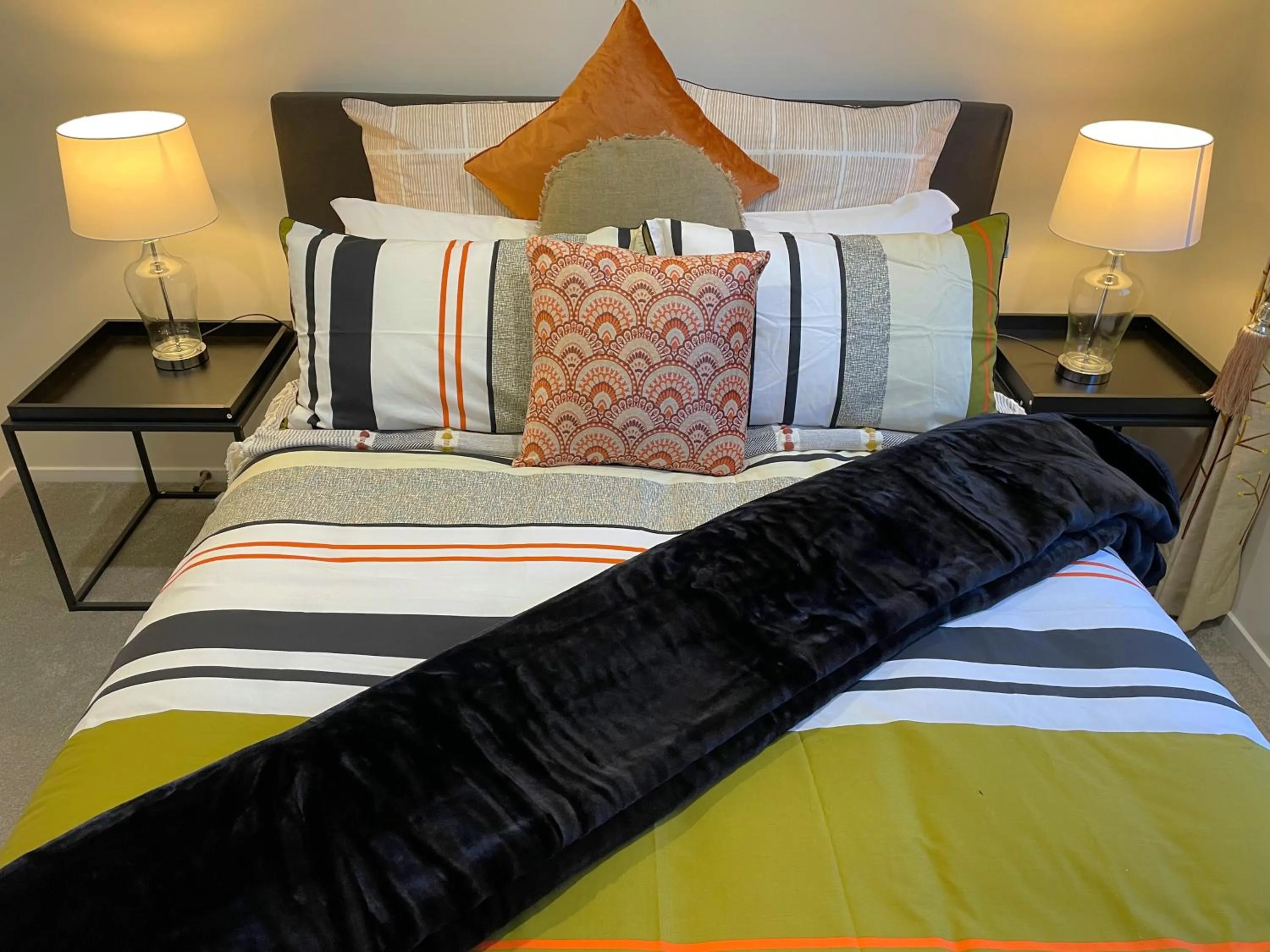 Bed in Flat Bush Holiday Accommodation