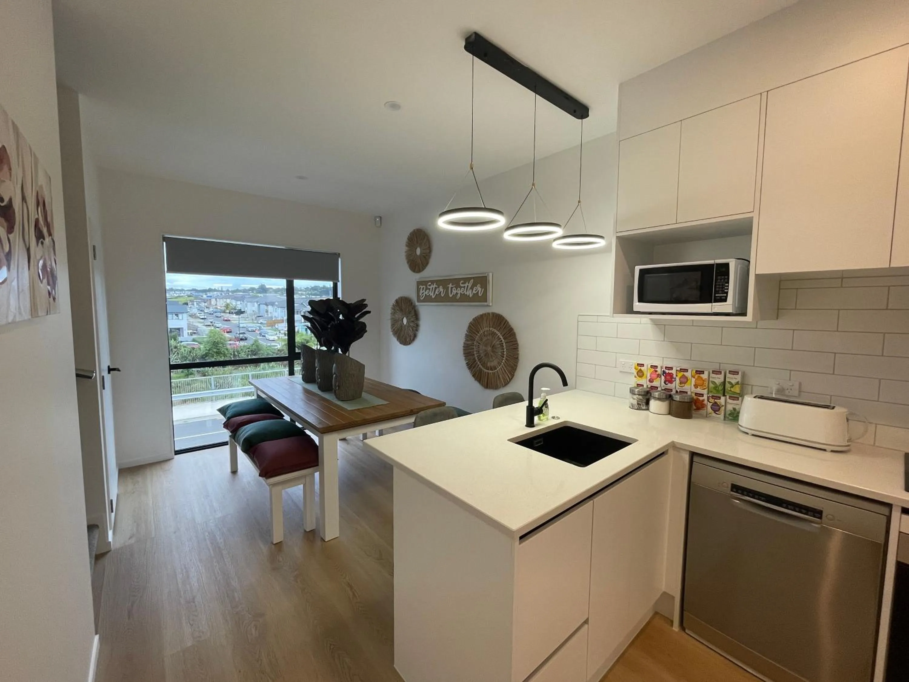 Kitchen or kitchenette in Flat Bush Holiday Accommodation