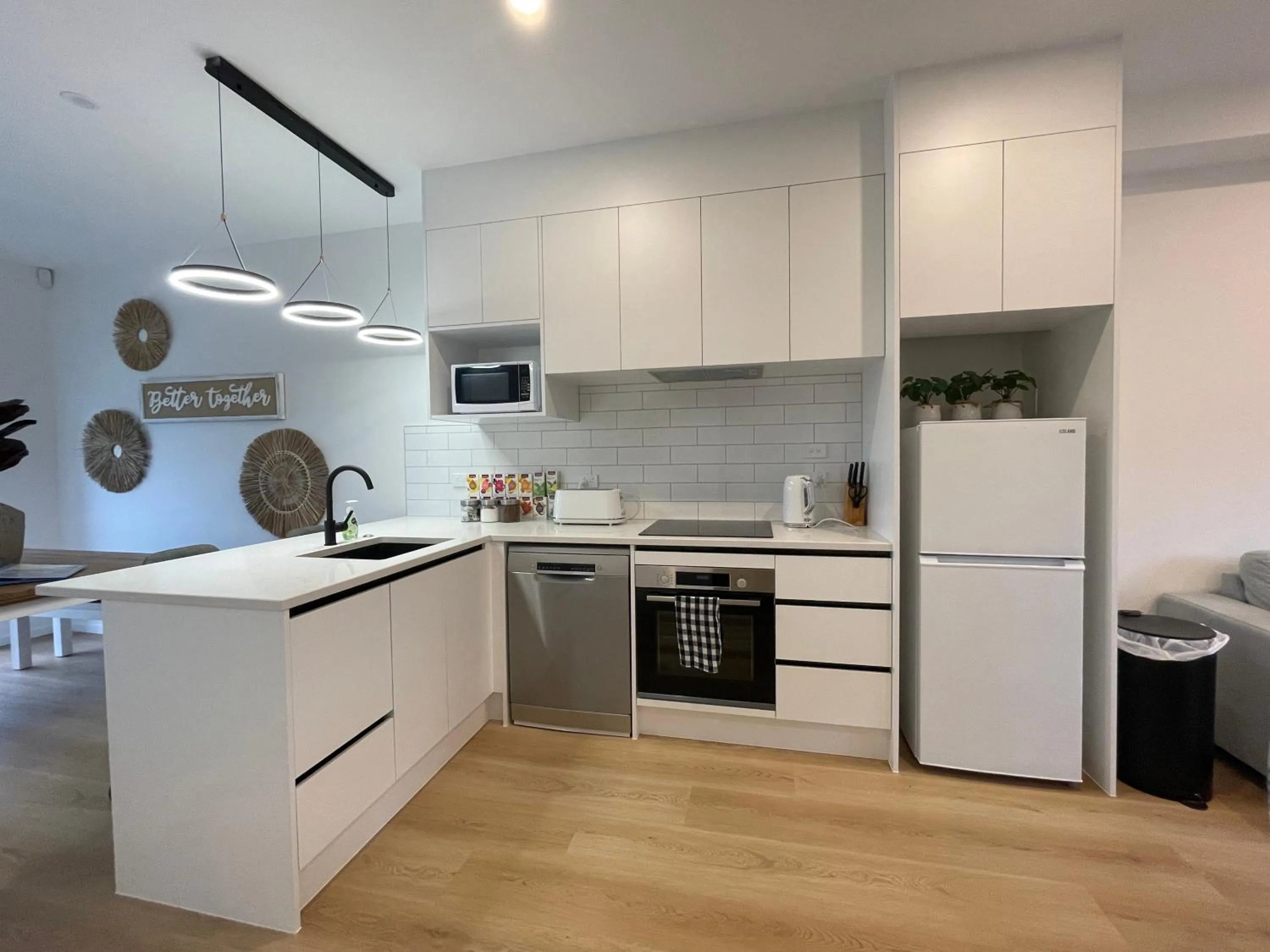 Kitchen or kitchenette in Flat Bush Holiday Accommodation