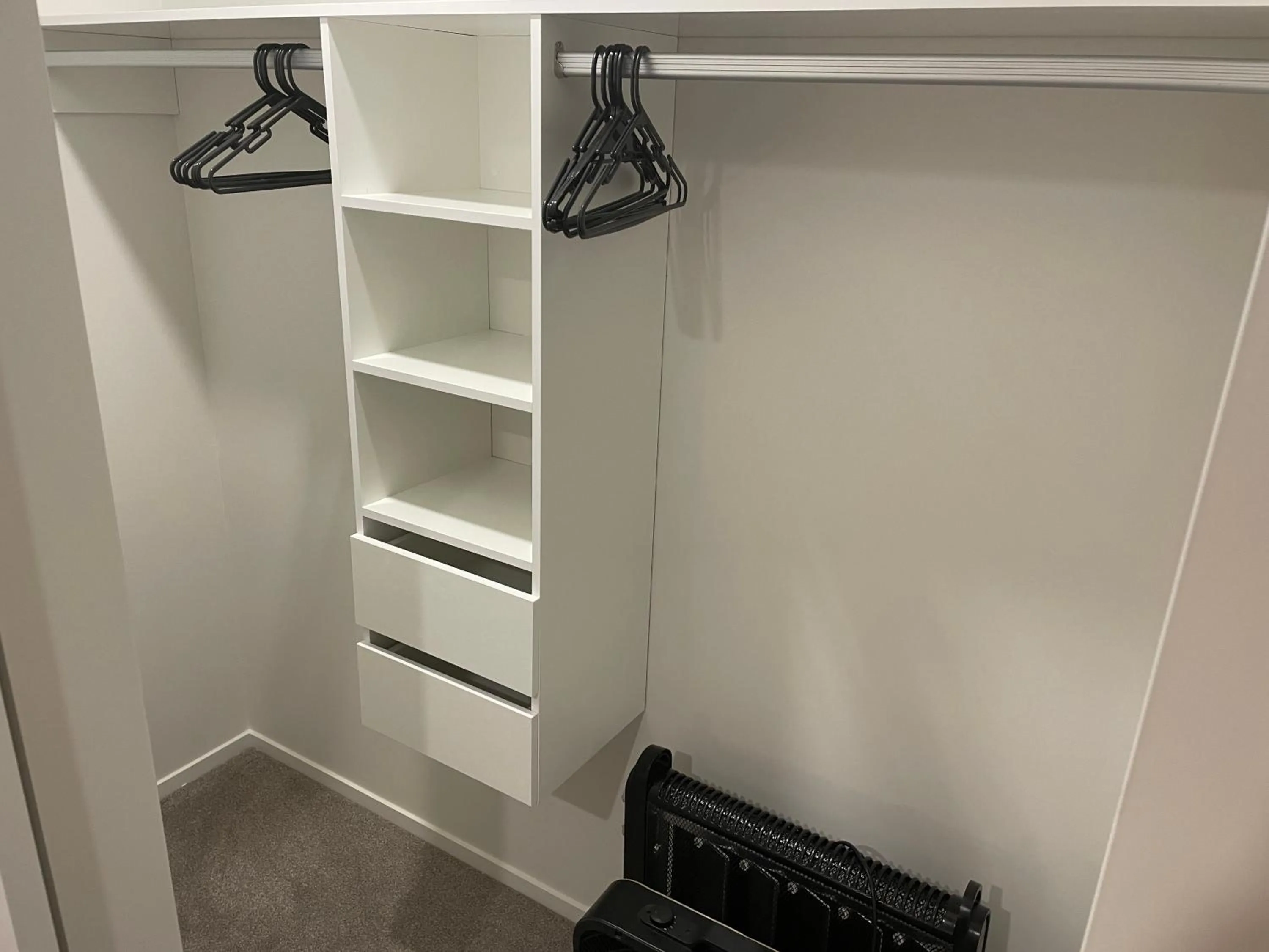 wardrobe in Flat Bush Holiday Accommodation