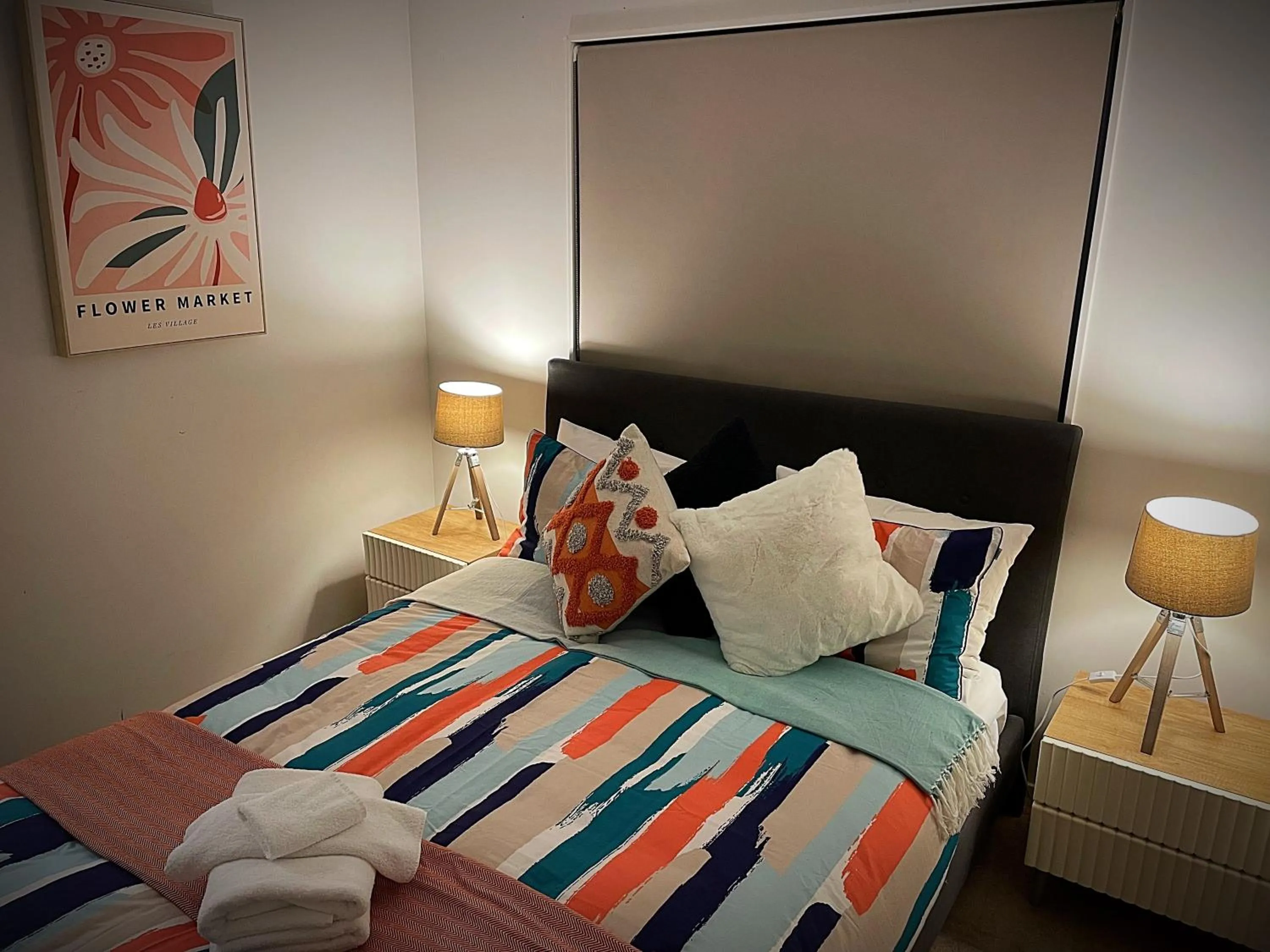 Decorative detail, Bed in Flat Bush Holiday Accommodation