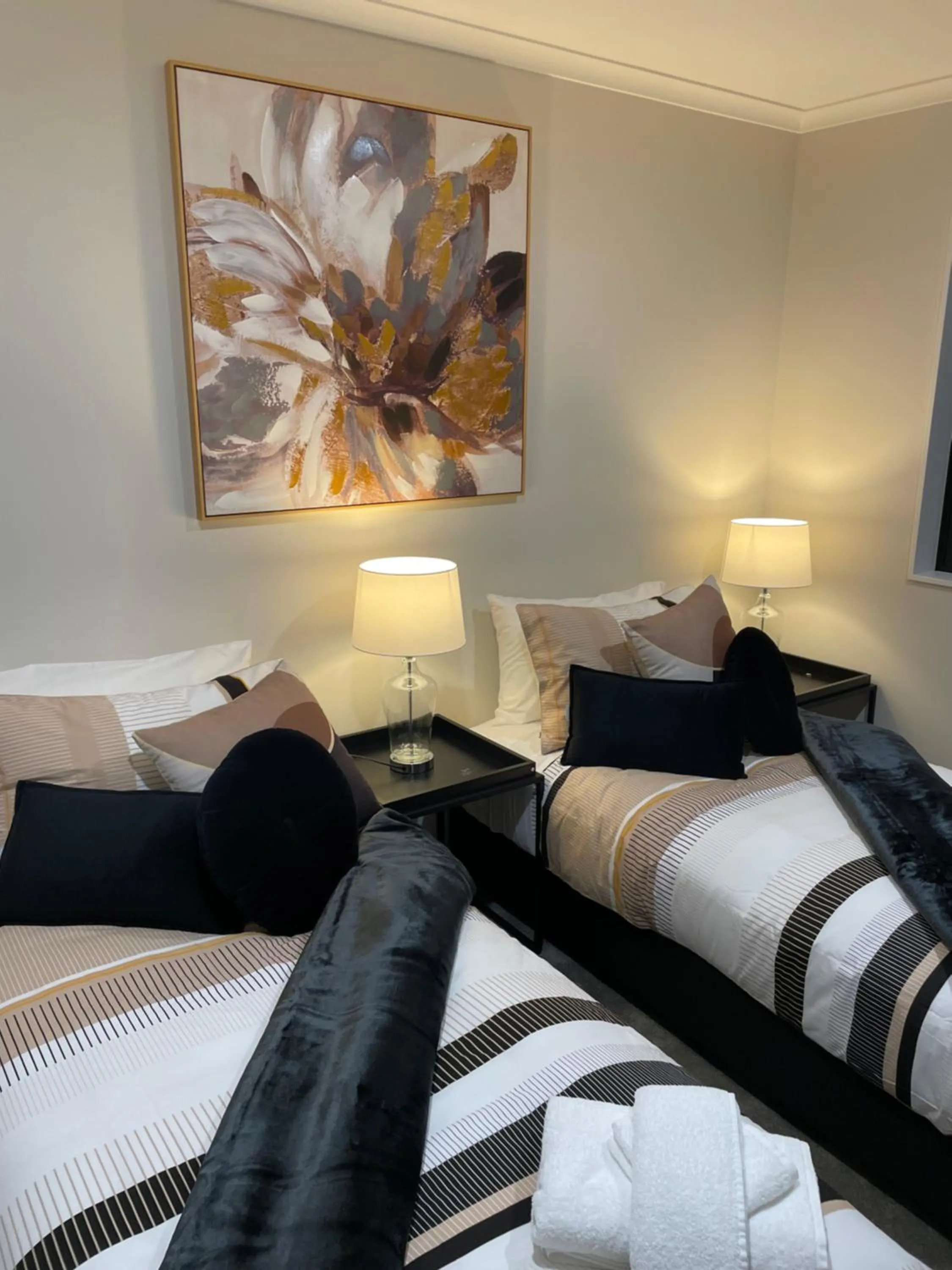 Bed in Flat Bush Holiday Accommodation