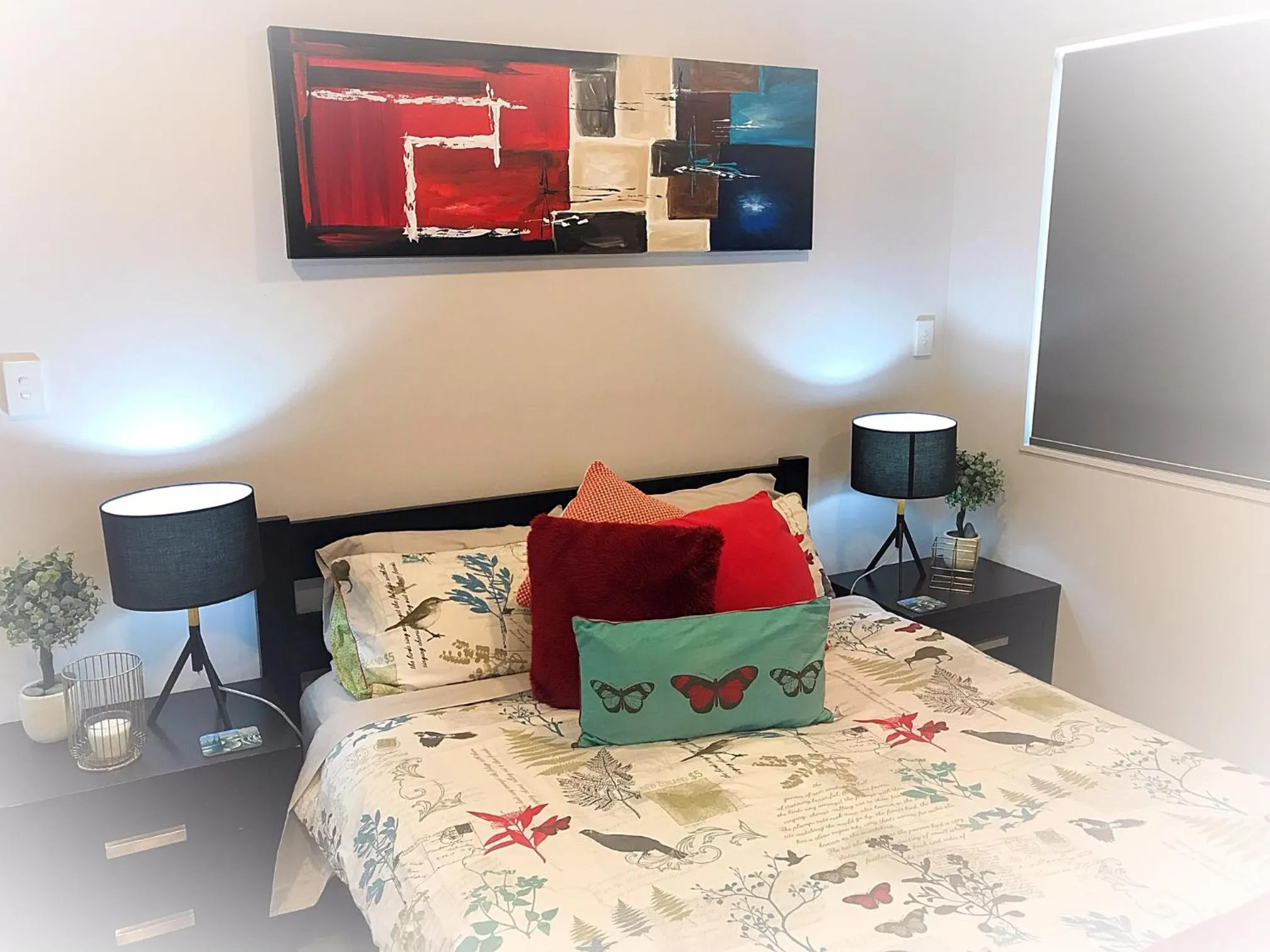 Bed in Flat Bush Holiday Accommodation