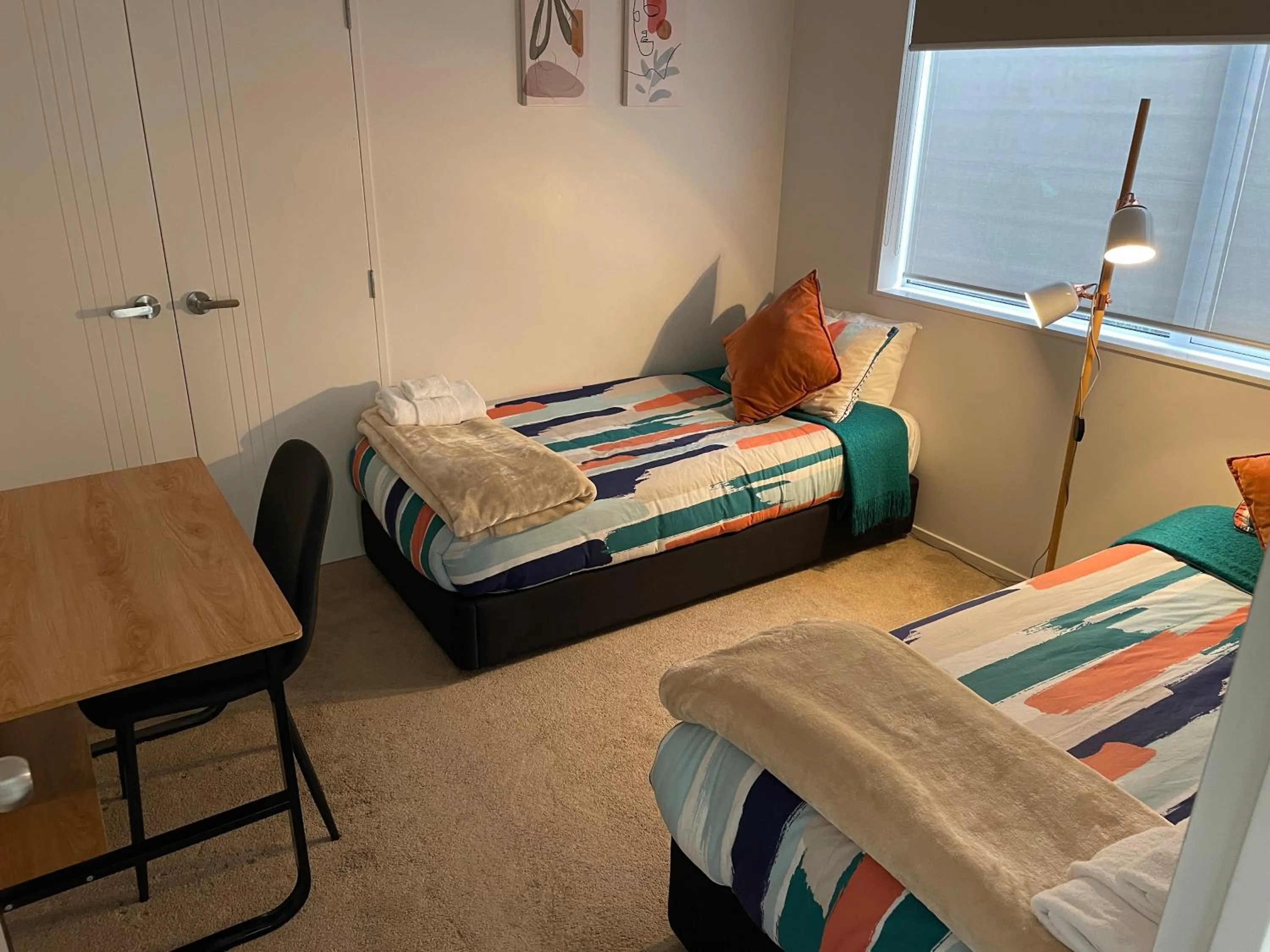 Bed in Flat Bush Holiday Accommodation