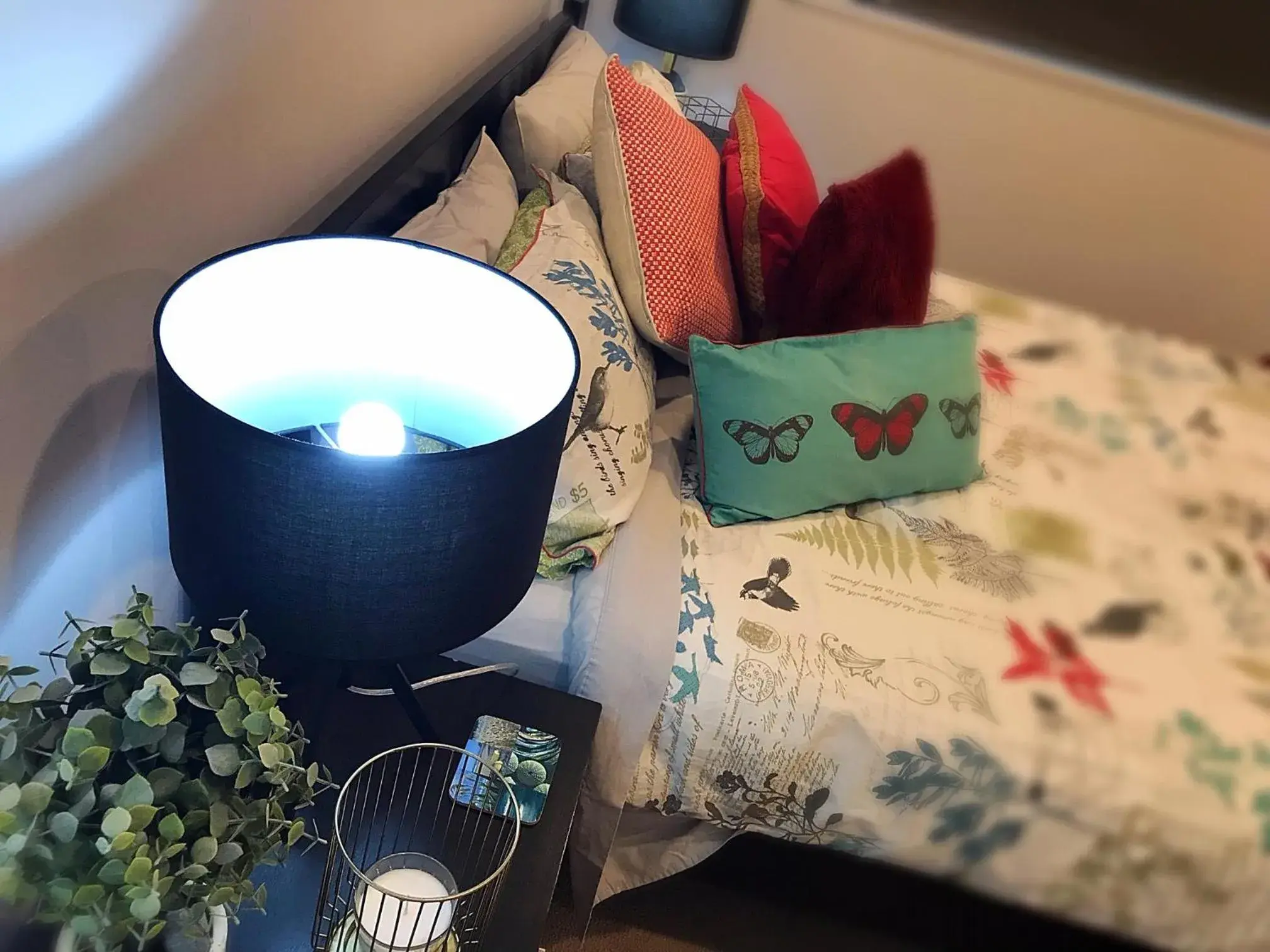 Deluxe Queen Room in Flat Bush Holiday Accommodation Deluxe Queen Room in Flat Bush Holiday Accommodation