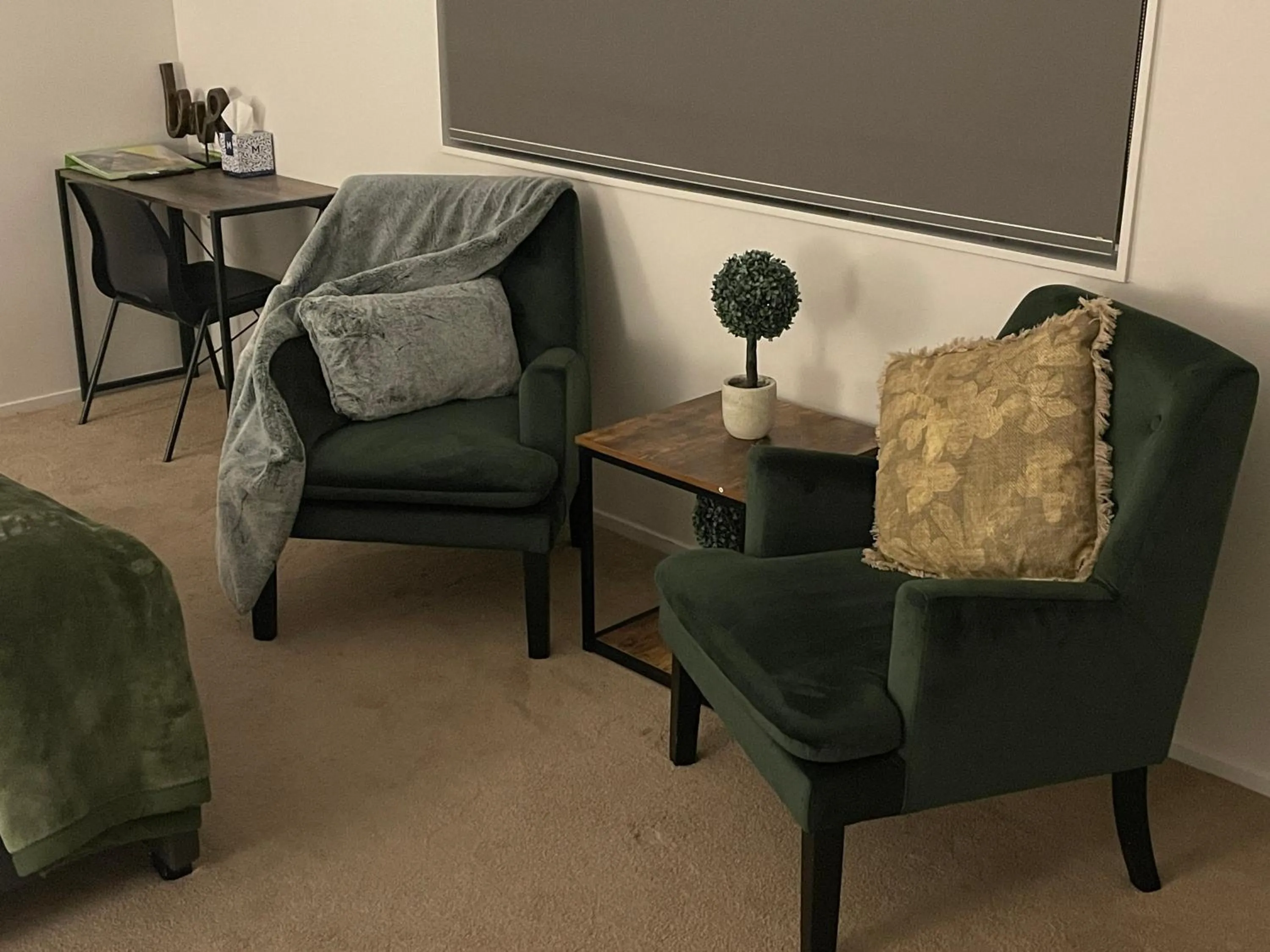 Decorative detail in Flat Bush Holiday Accommodation