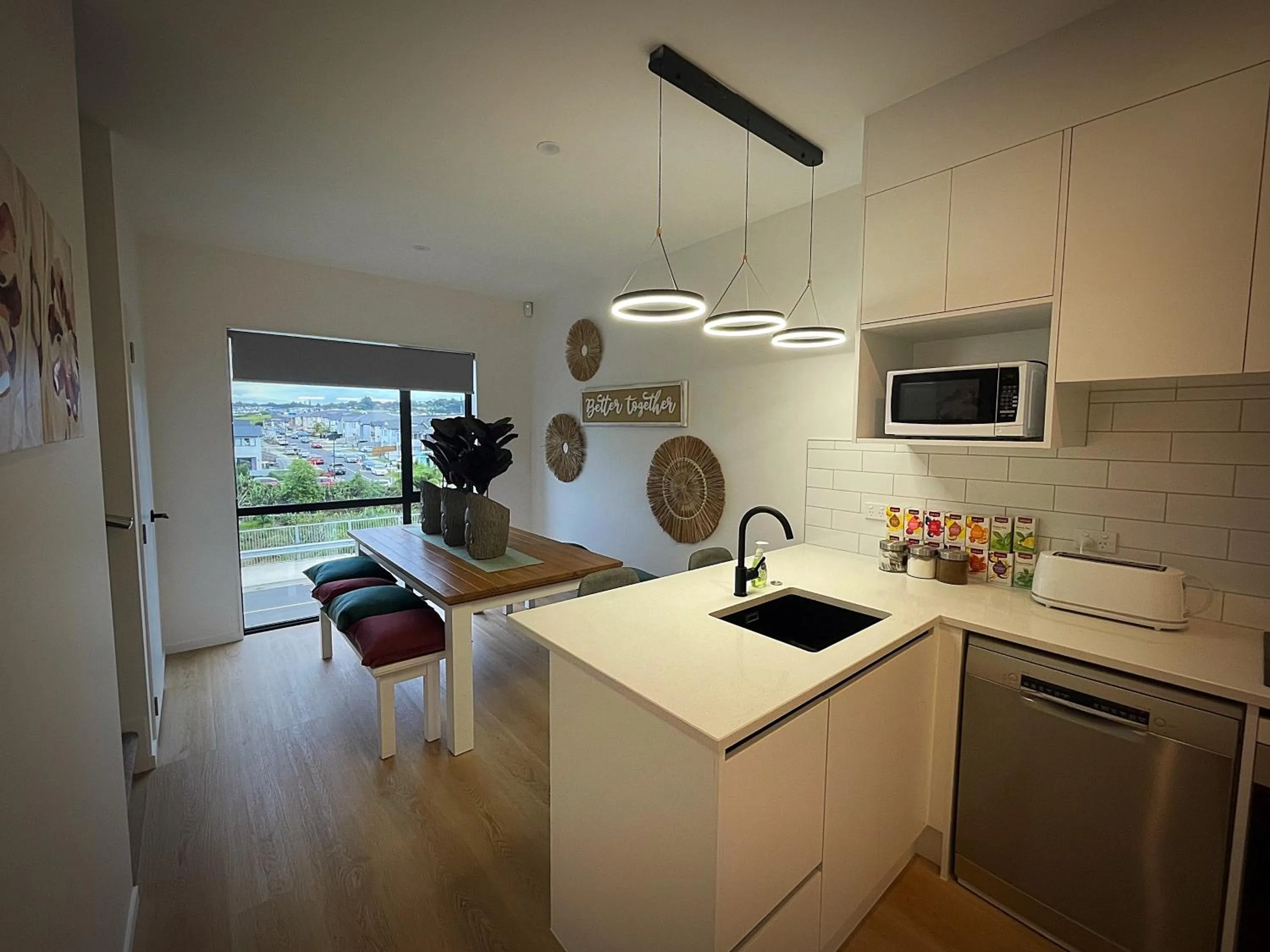 Kitchen or kitchenette in Flat Bush Holiday Accommodation