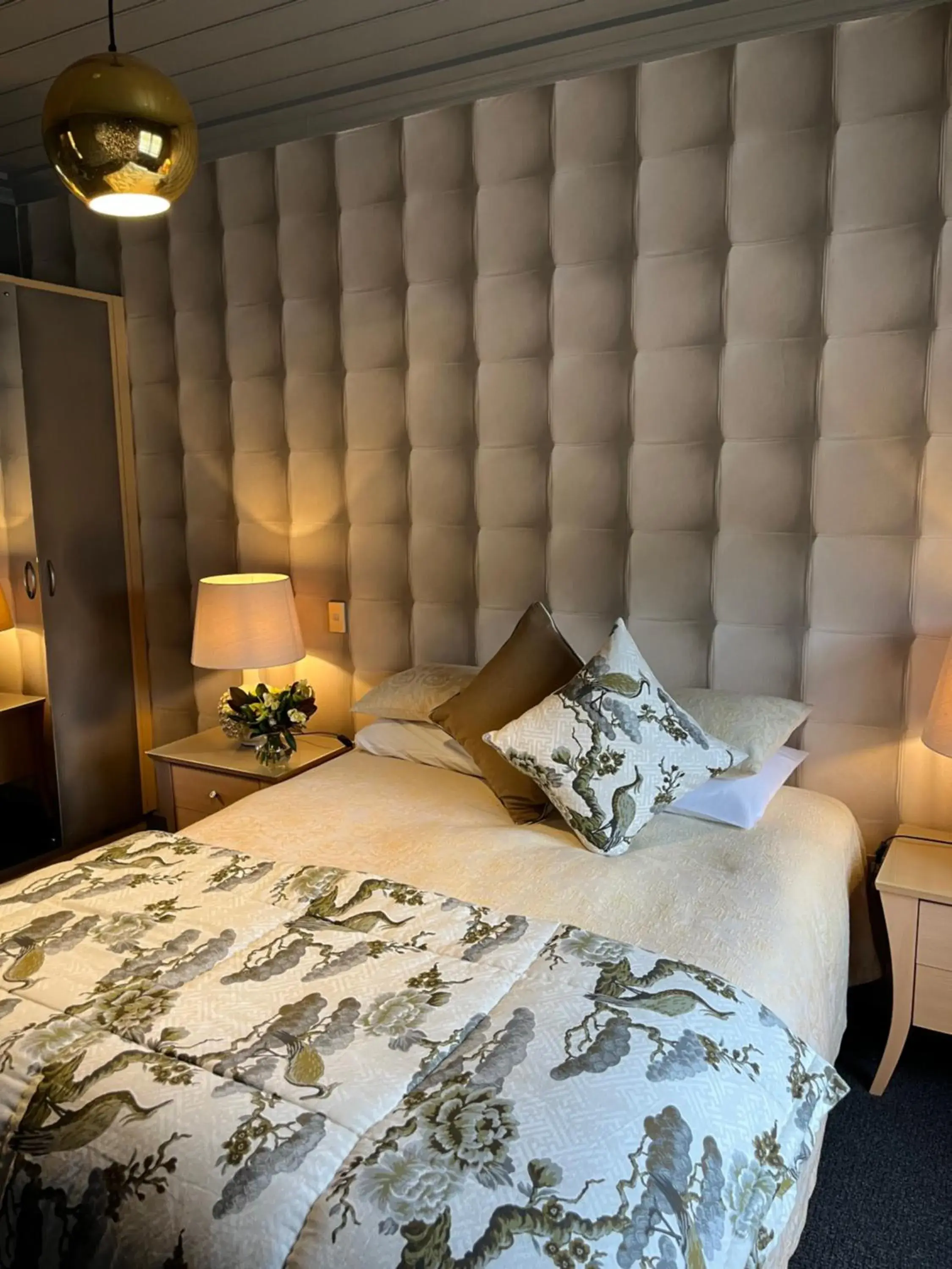 Superior Double Room in Nice Hotel Superior Double Room in Nice Hotel