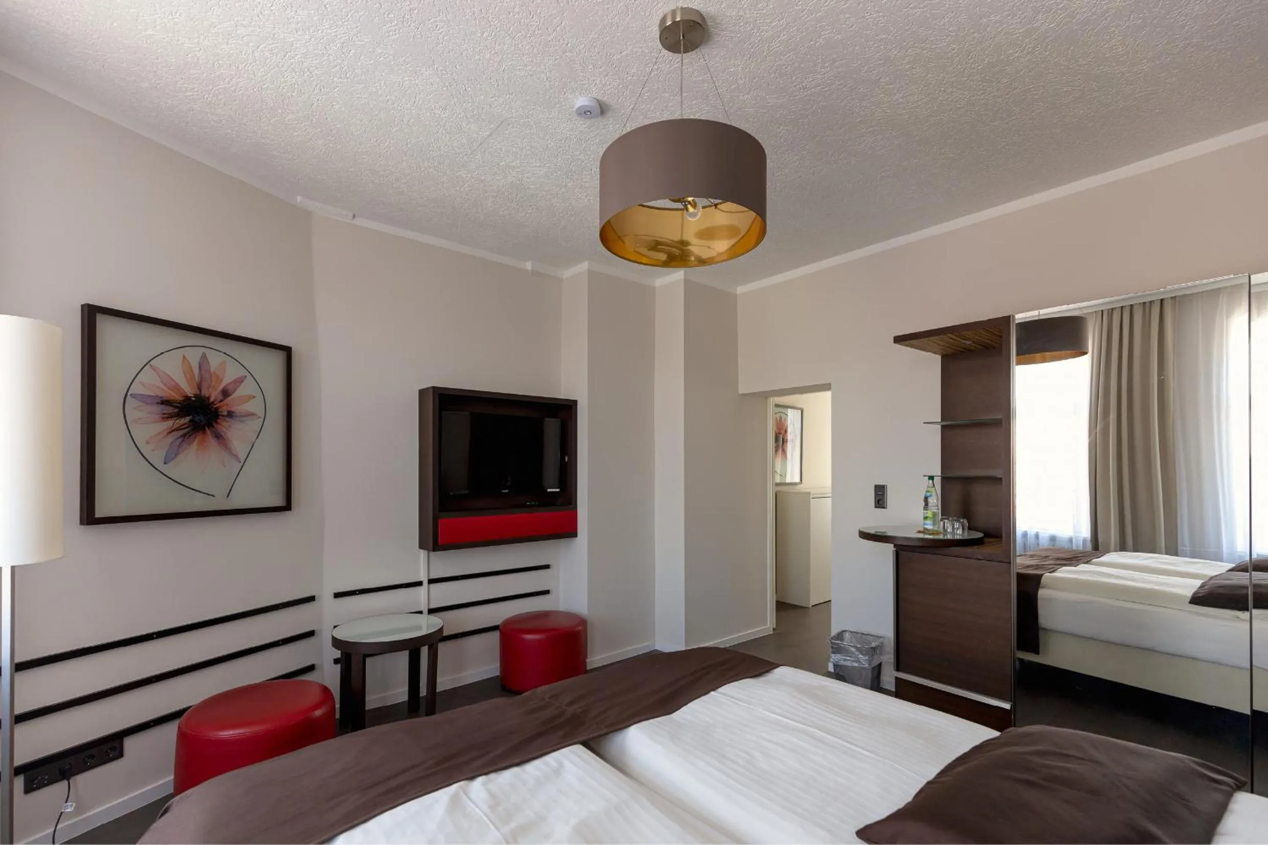 TV and multimedia, Bed in Hotel Garni " Am Domplatz"