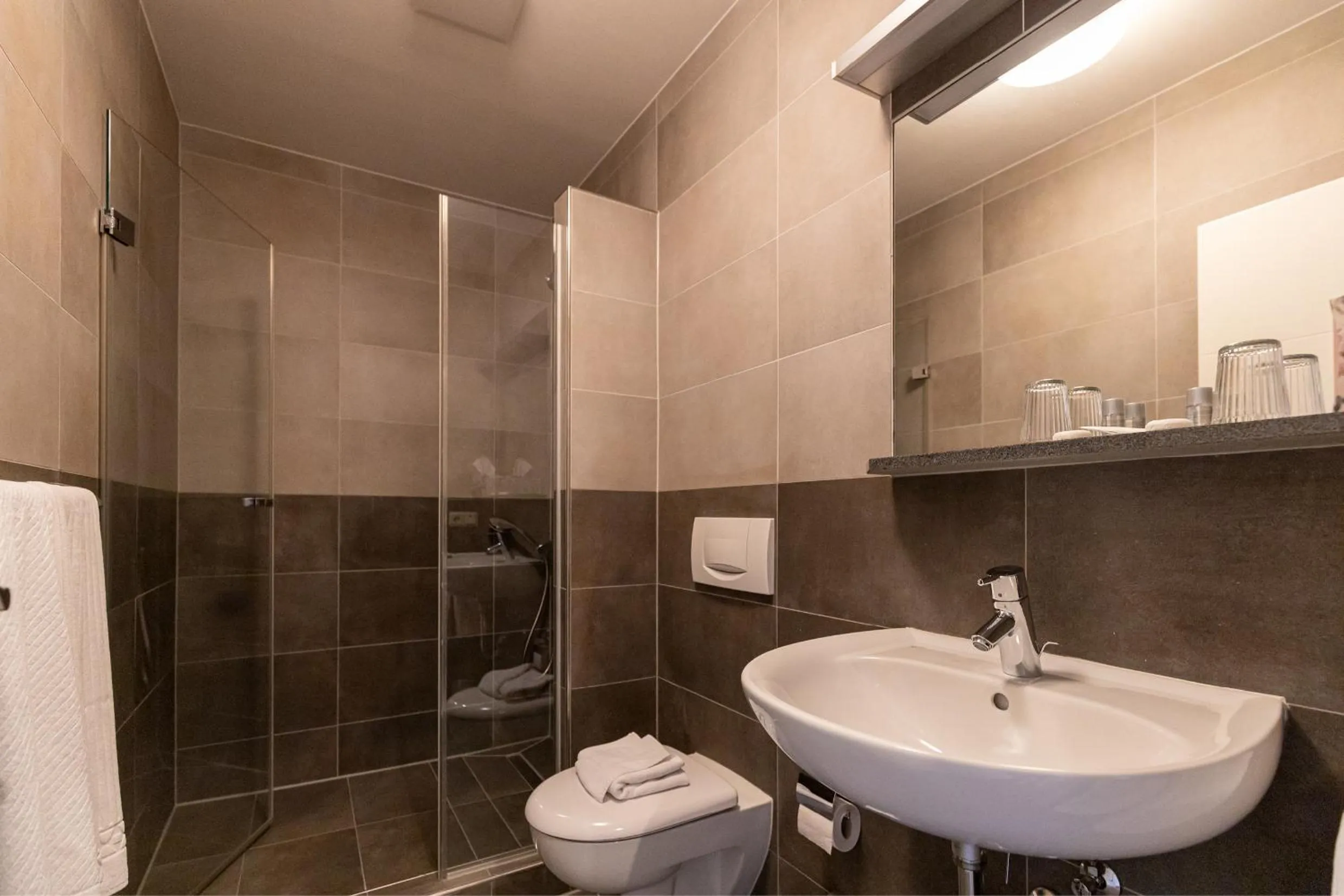 Toilet in Hotel Garni " Am Domplatz"