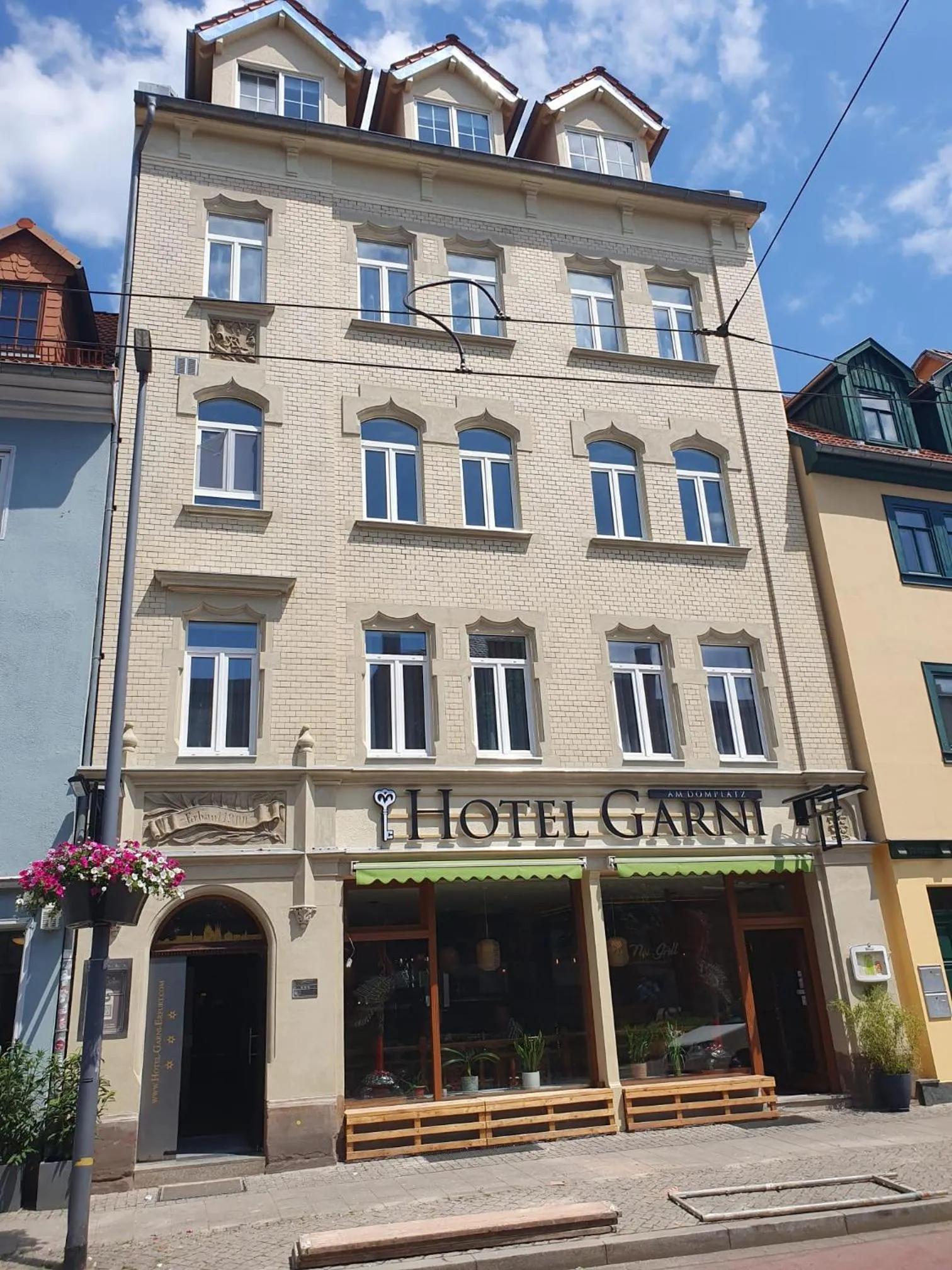 Property building in Hotel Garni " Am Domplatz"