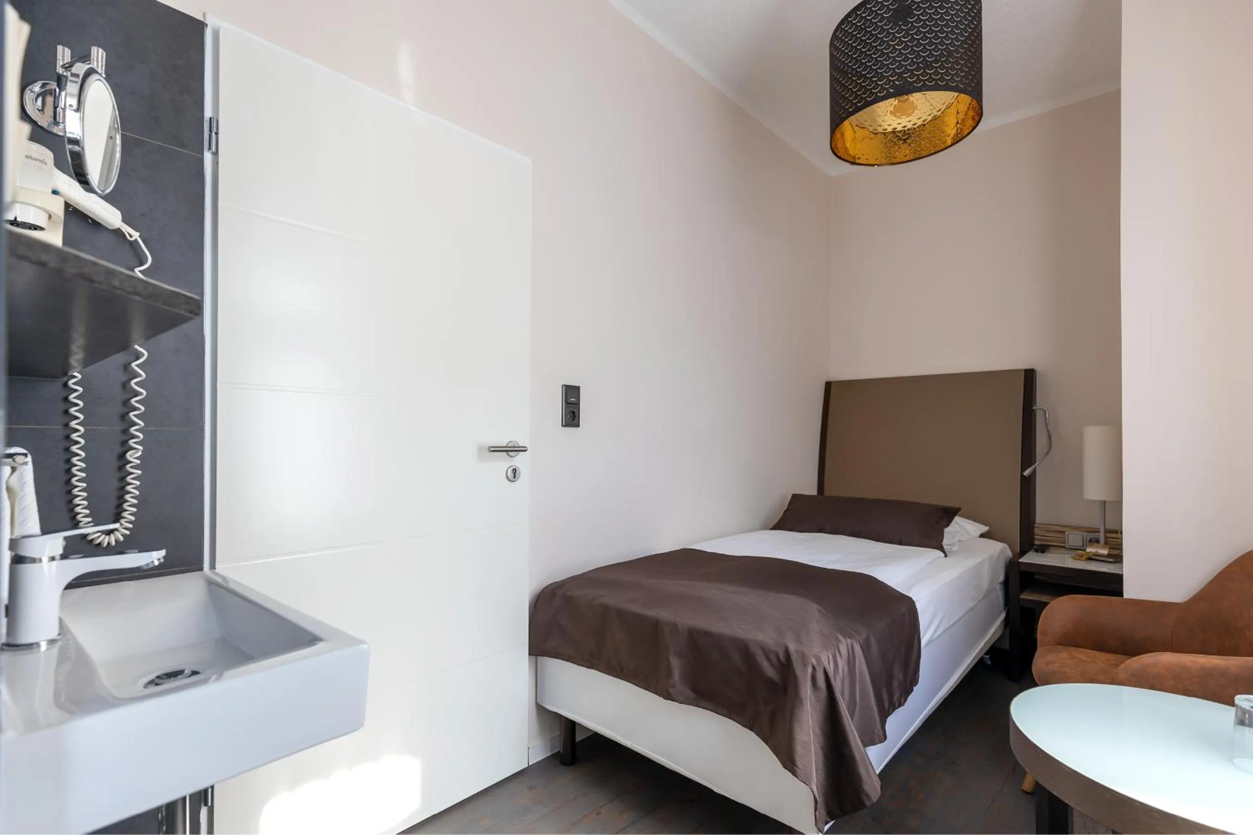 Bed in Hotel Garni " Am Domplatz"