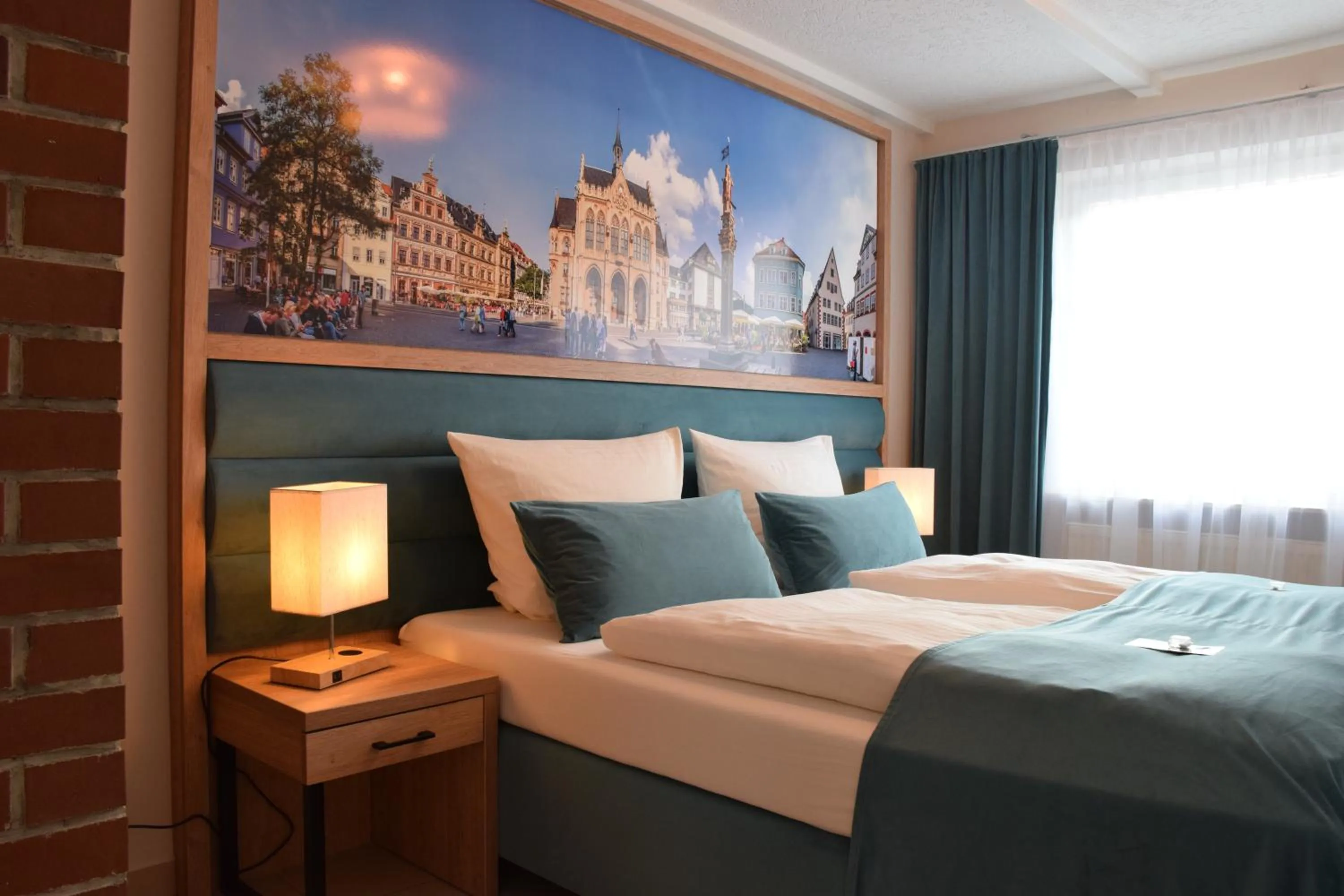 Bedroom, Bed in Hotel Garni " Am Domplatz"