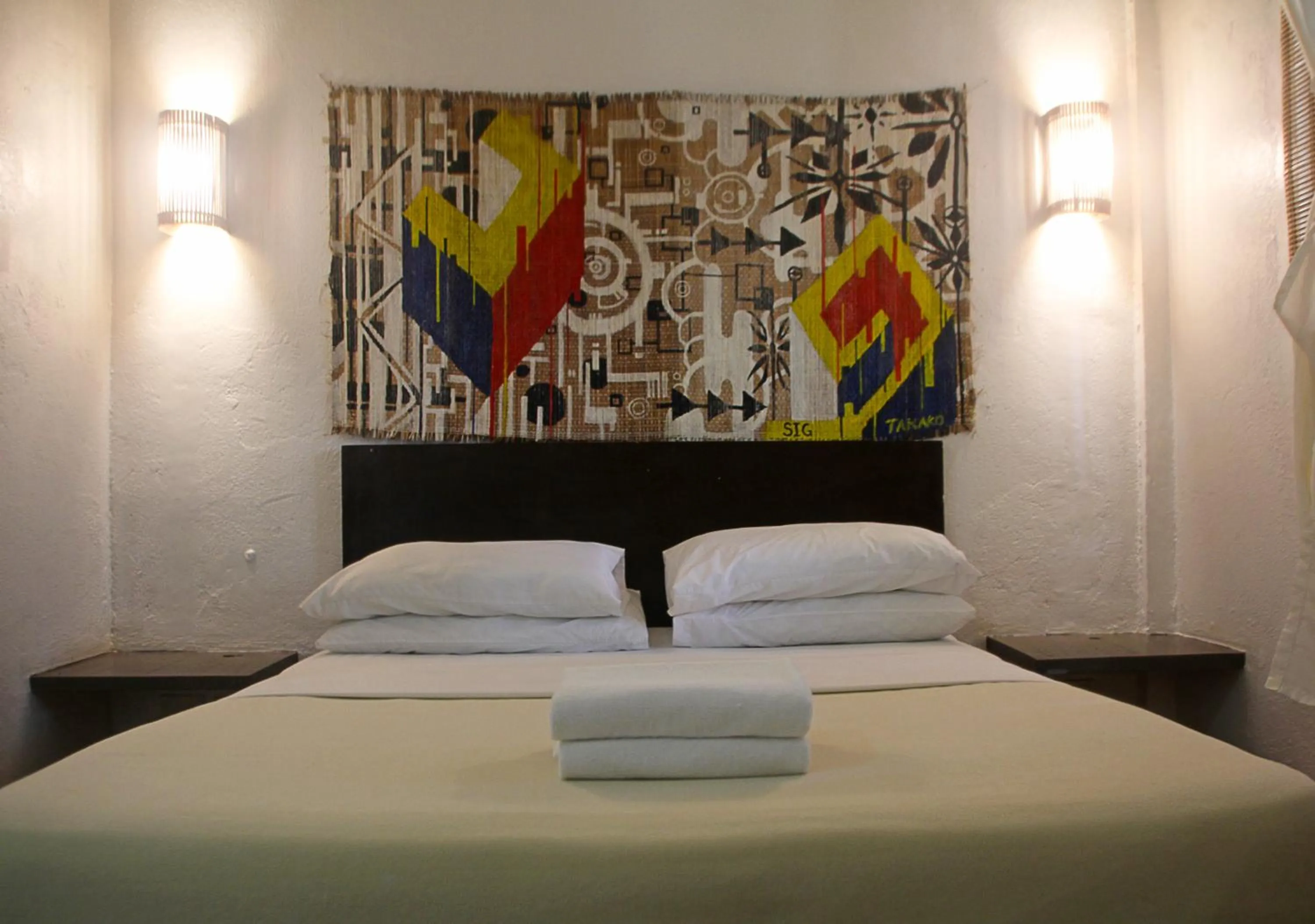 Bed in Lazy Dog Bed & Breakfast