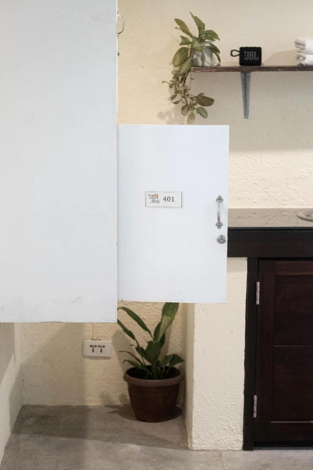 locker in Lazy Dog Bed & Breakfast