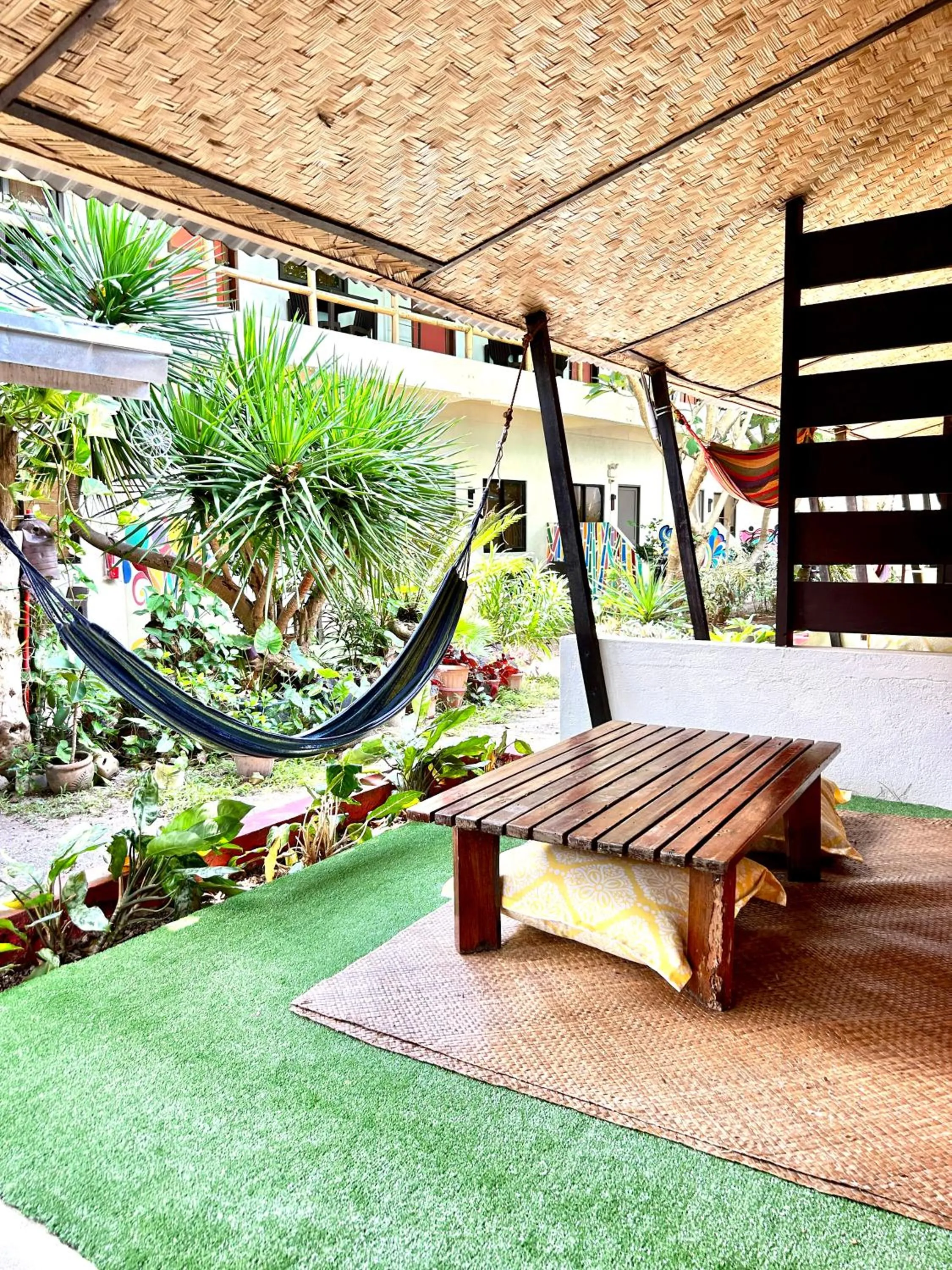 Garden in Lazy Dog Bed & Breakfast