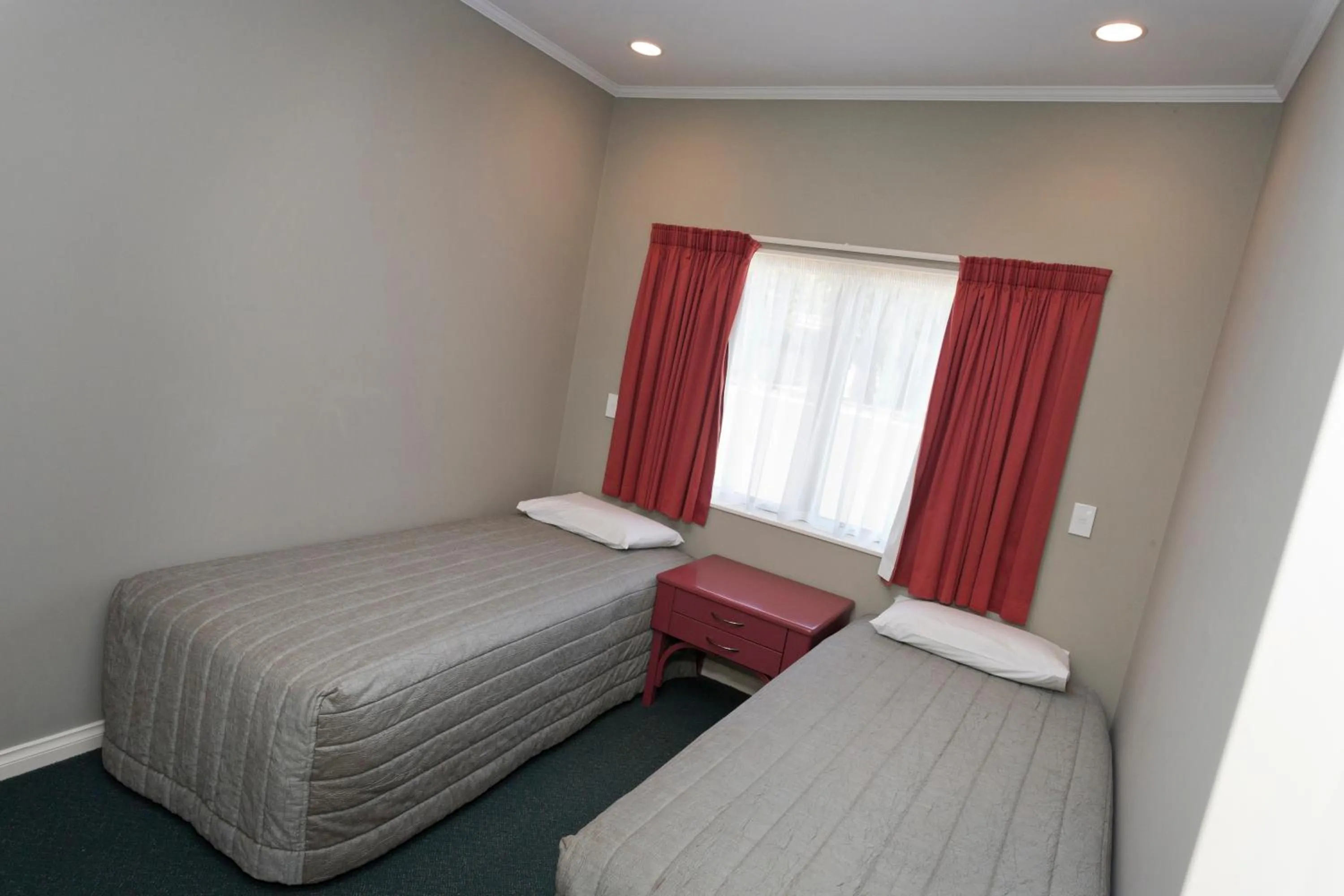 Bed in Cornwall Motor Lodge