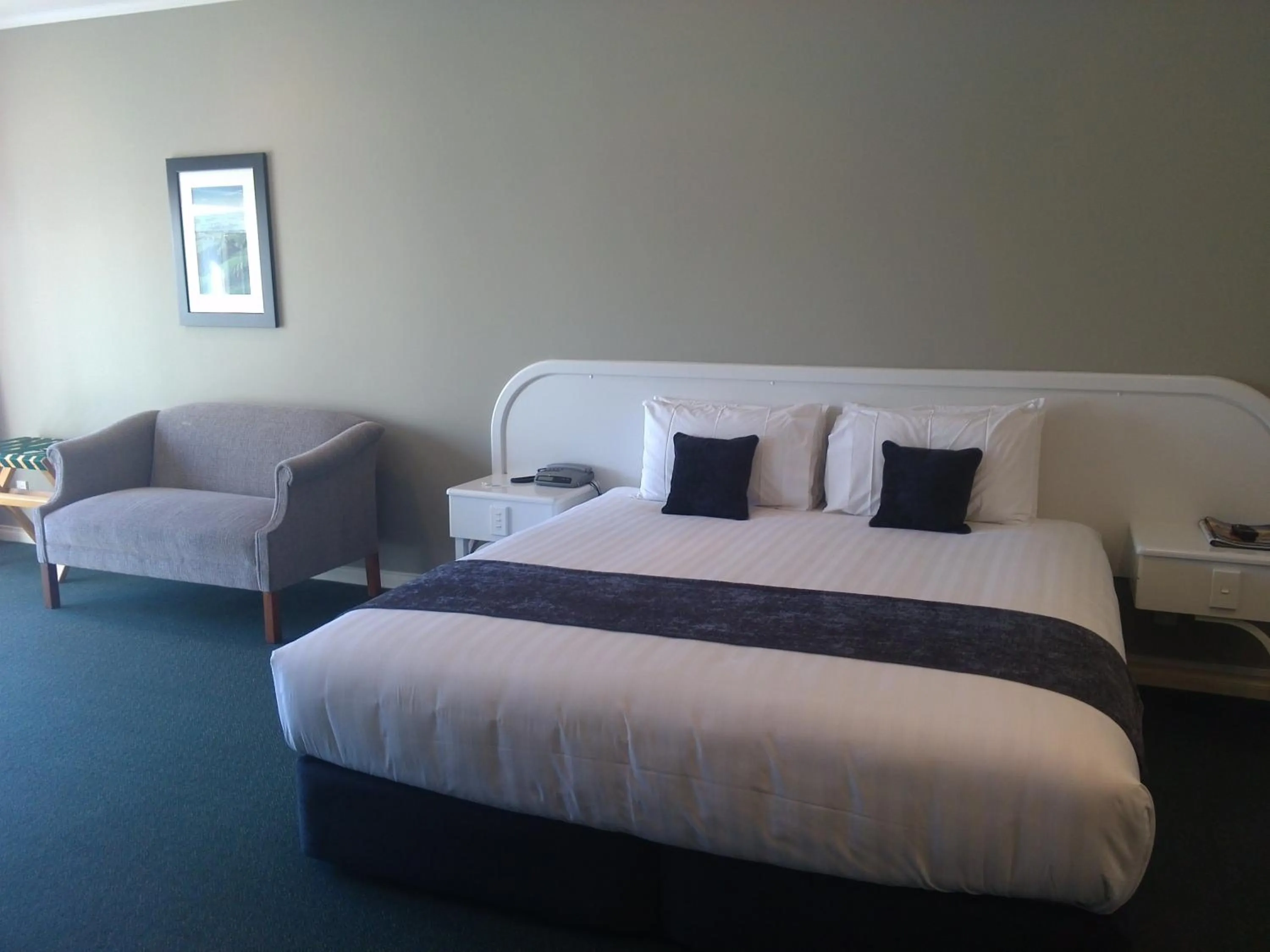 Bed in Cornwall Motor Lodge