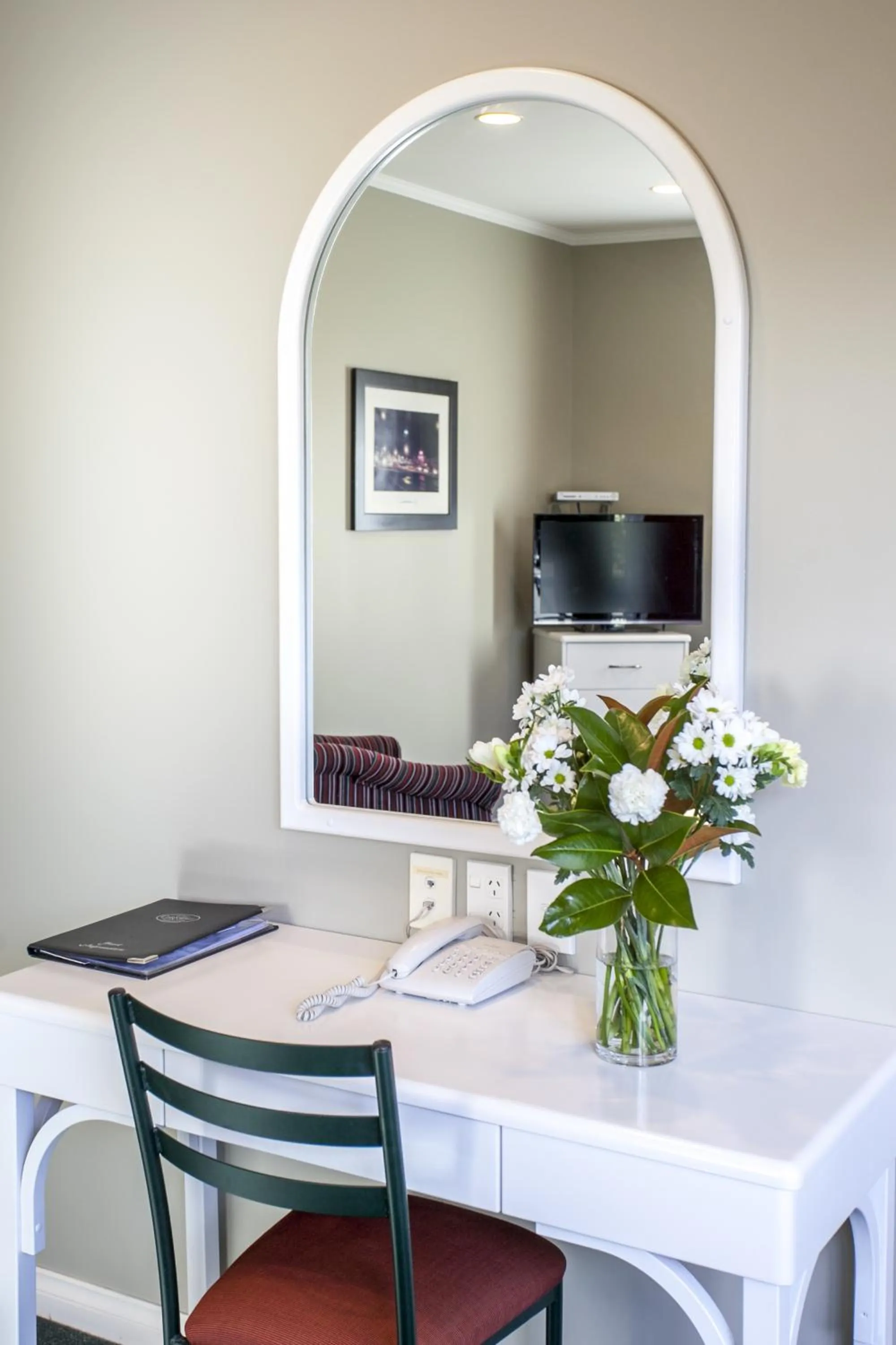 Area and facilities in Cornwall Motor Lodge