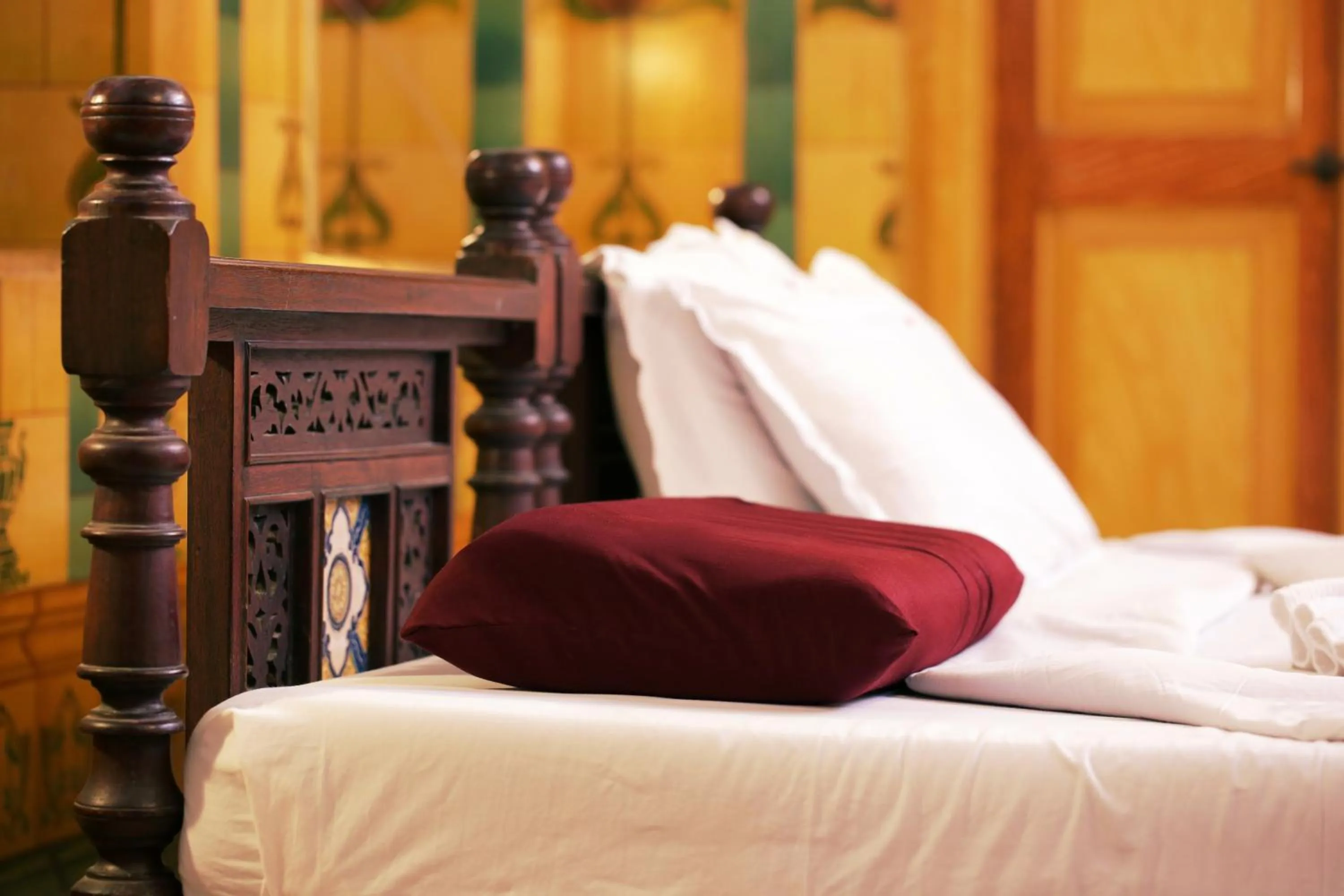 Bed in Chettinadu Mansion – An Authentic Heritage Palace