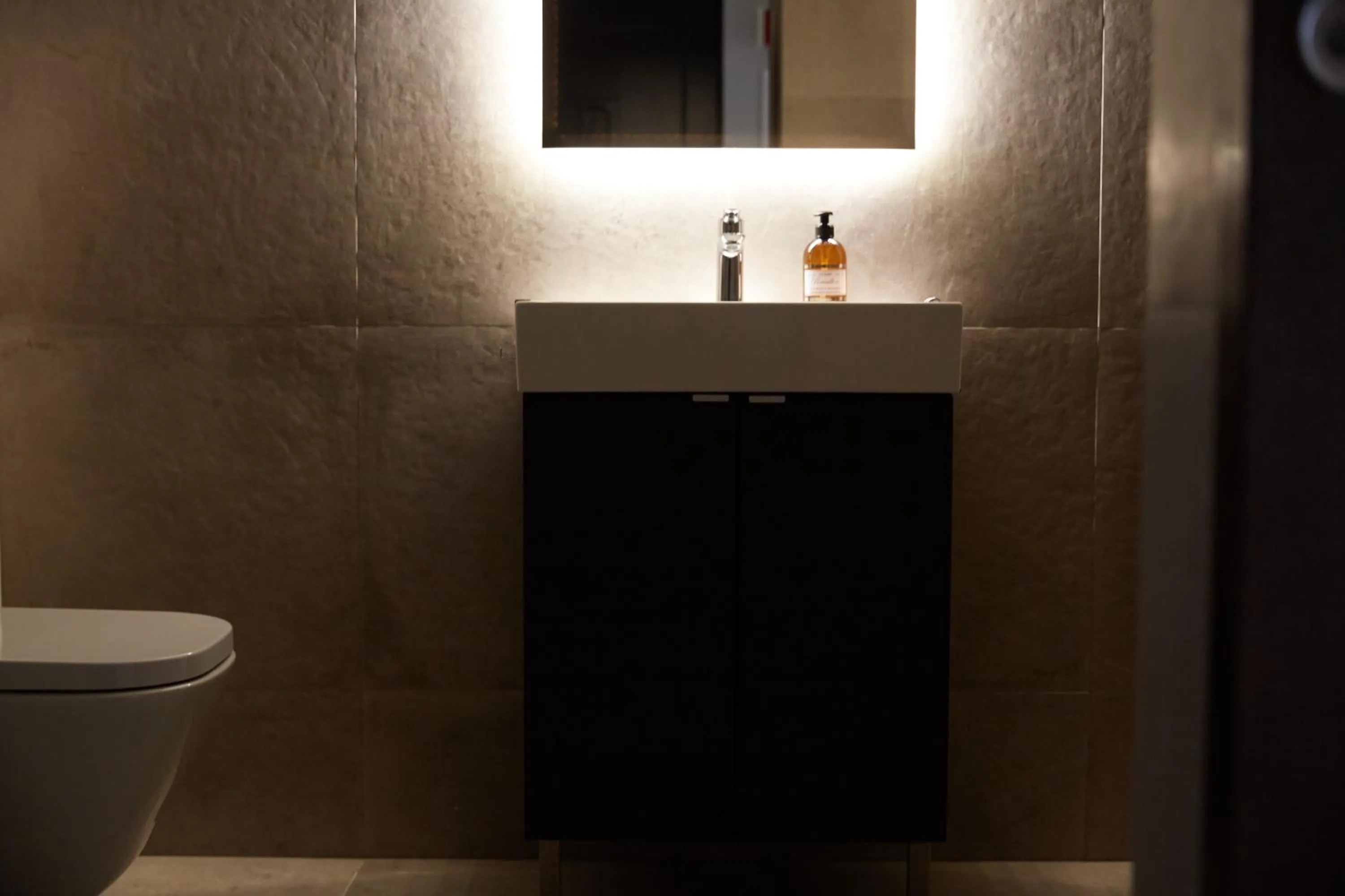 Bathroom in Keflavik Micro Suites