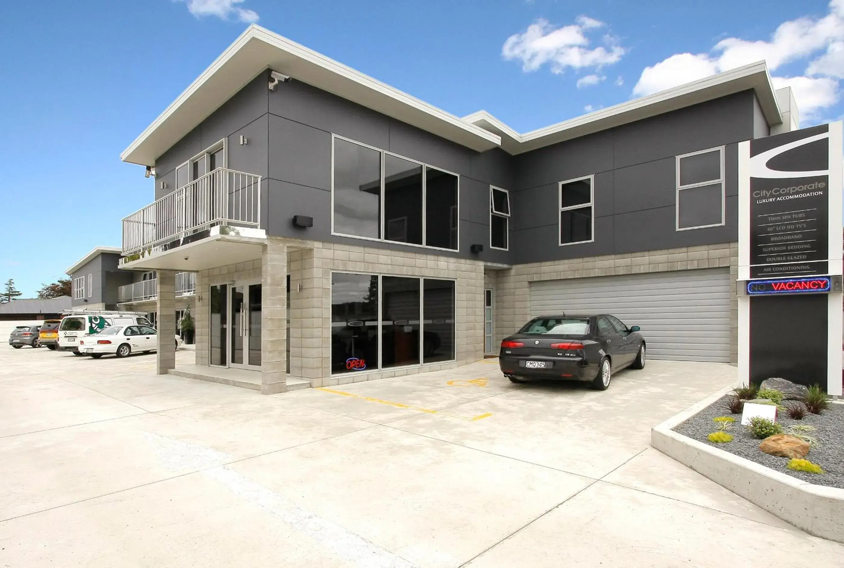 City Corporate Motor Inn City Corporate Motor Inn