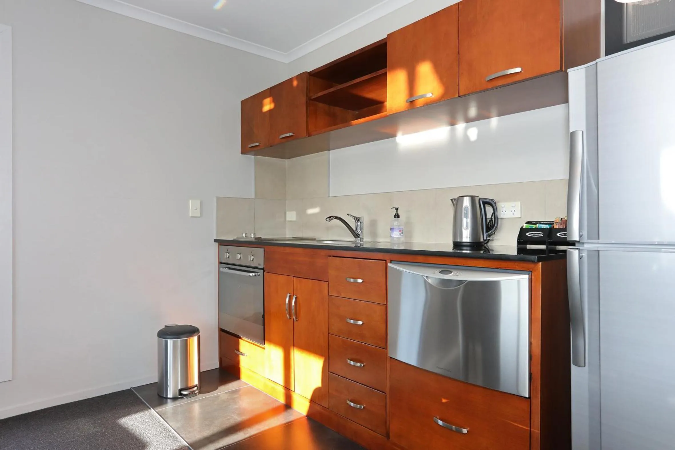 City Corporate Motor Inn