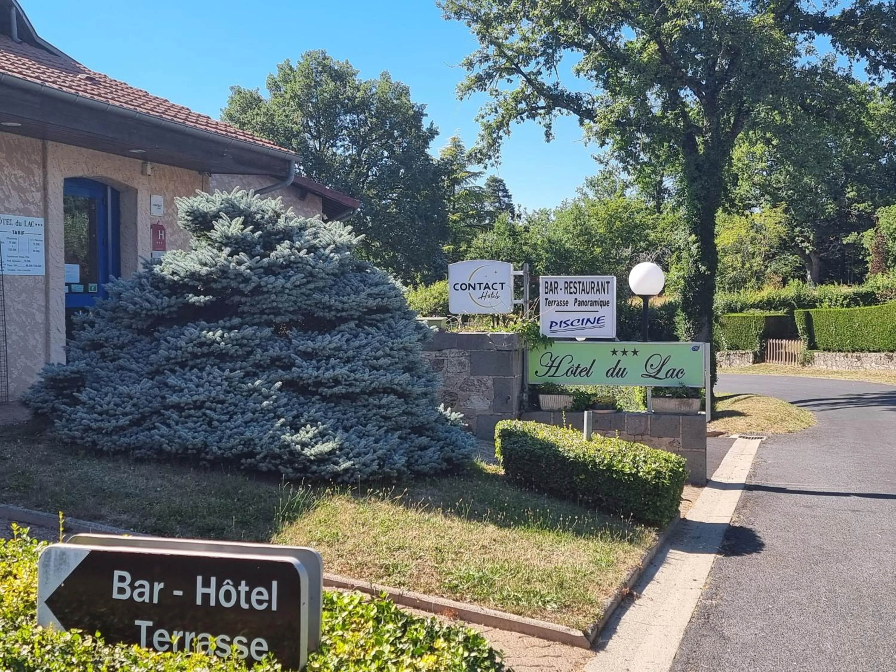 Street view in Hôtel du Lac