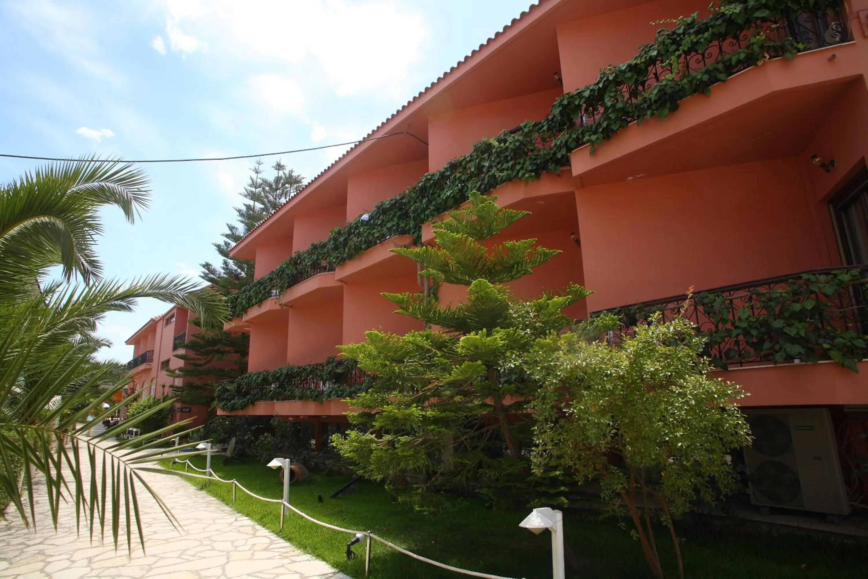 Facade/entrance in Athos Hotel