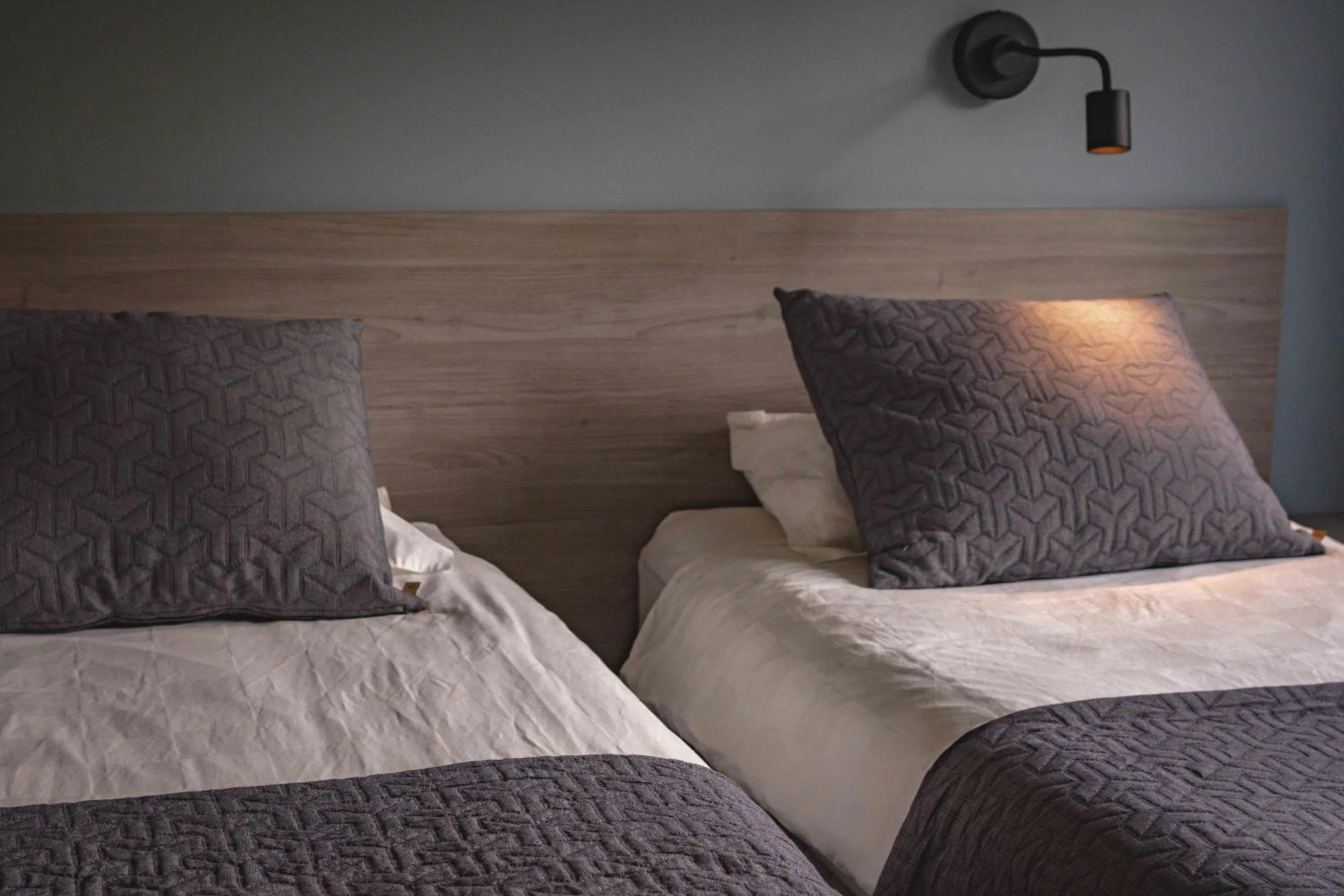 Property building, Bed in Hótel Kría