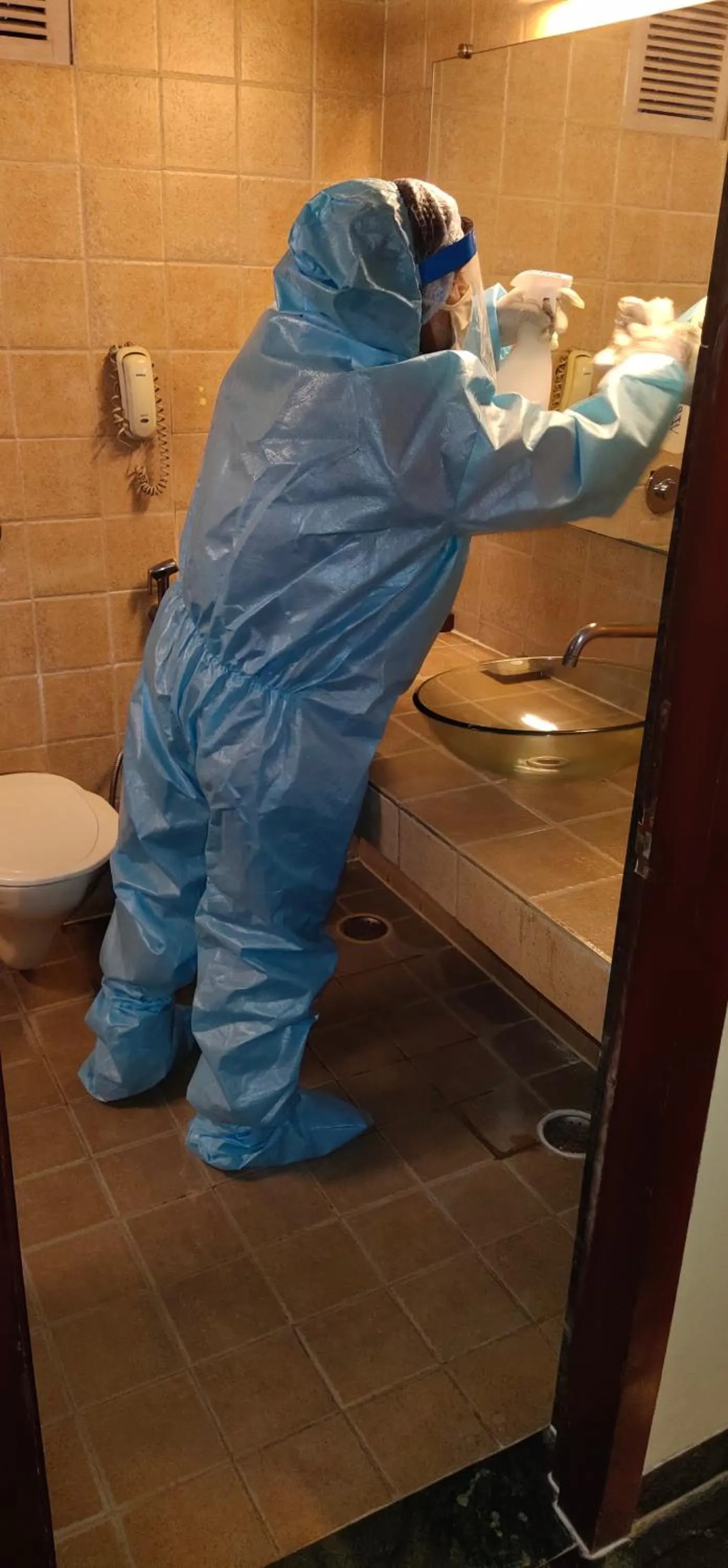 Bathroom in The Wall Street Beacon, Jaipur