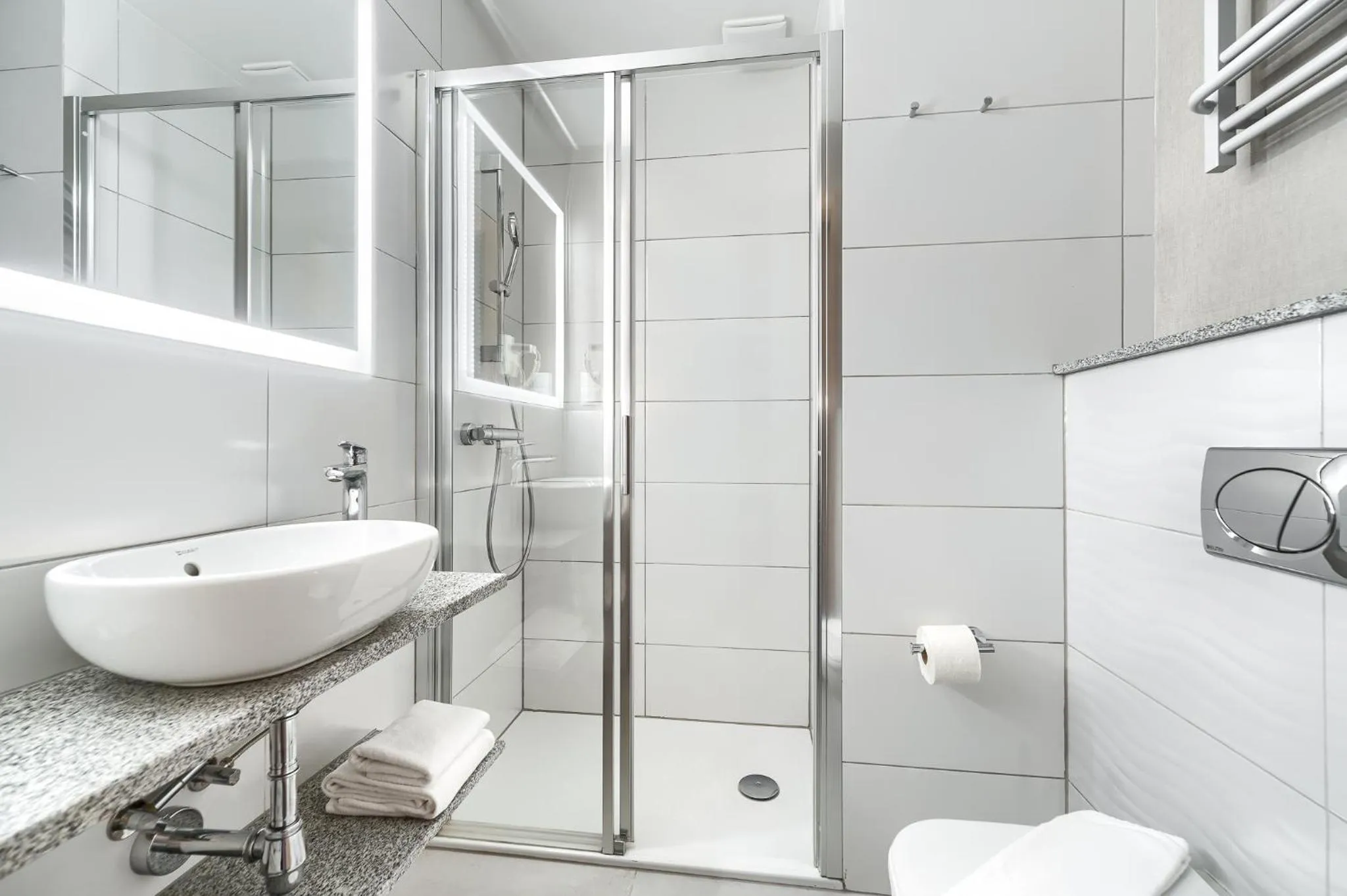 Shower in Afrodyta Spa