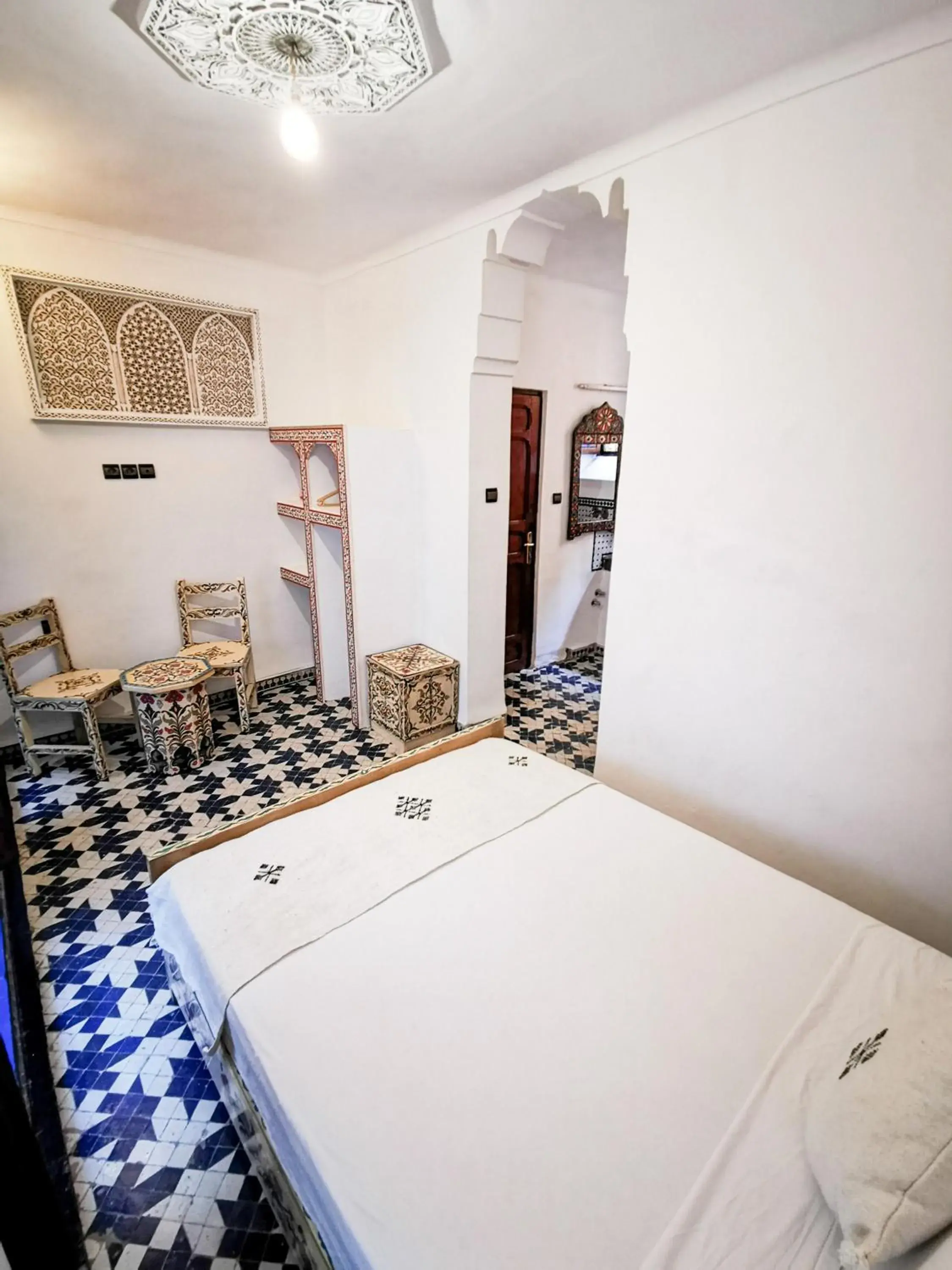 Casablanca Room - single occupancy in Riad Farah Casablanca Room - single occupancy in Riad Farah