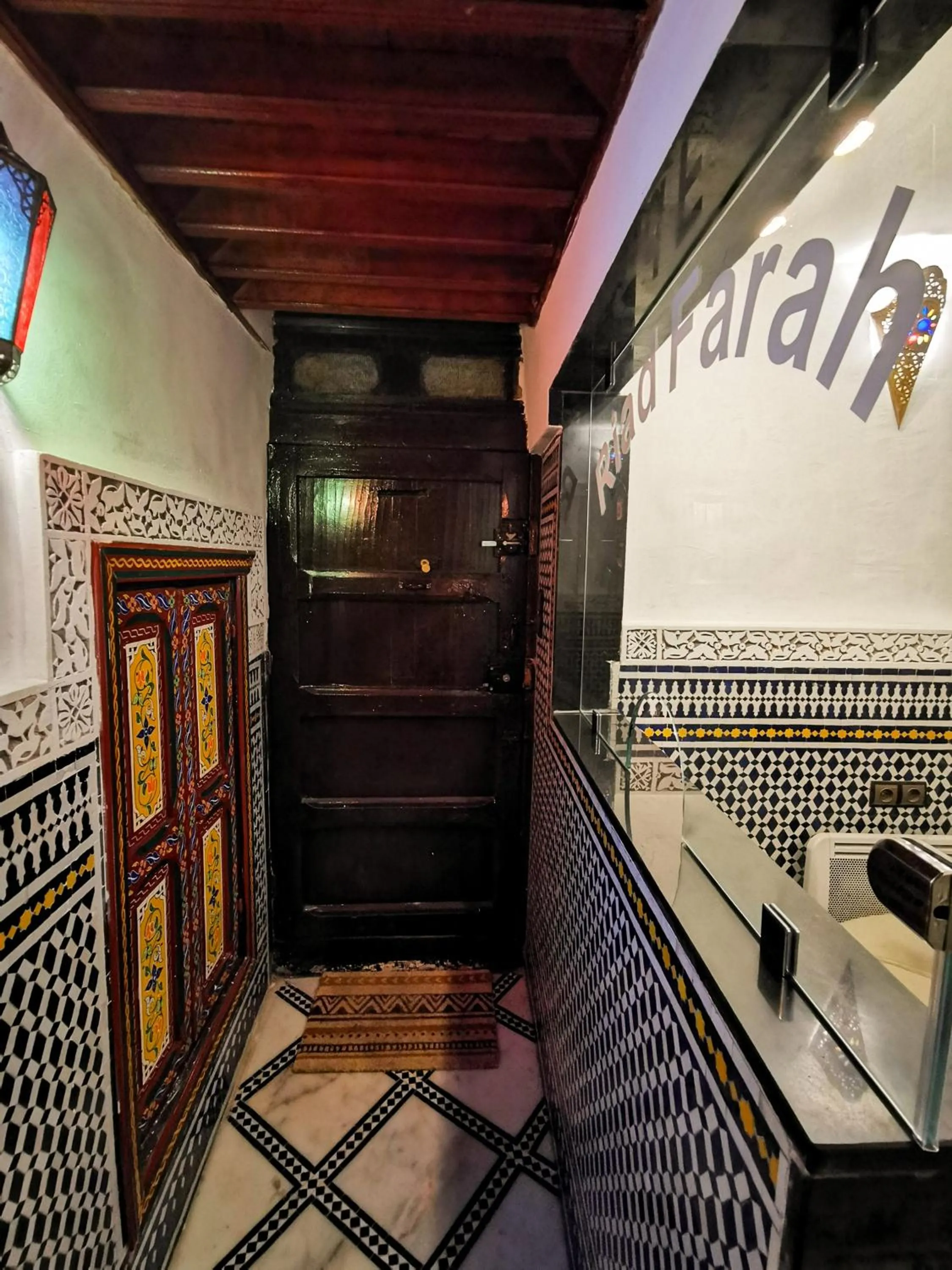 Facade/entrance in Riad Farah
