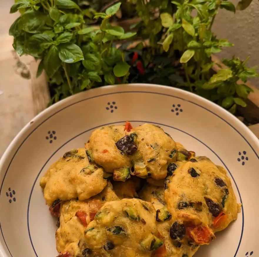 Food in Morello Beach Hotel