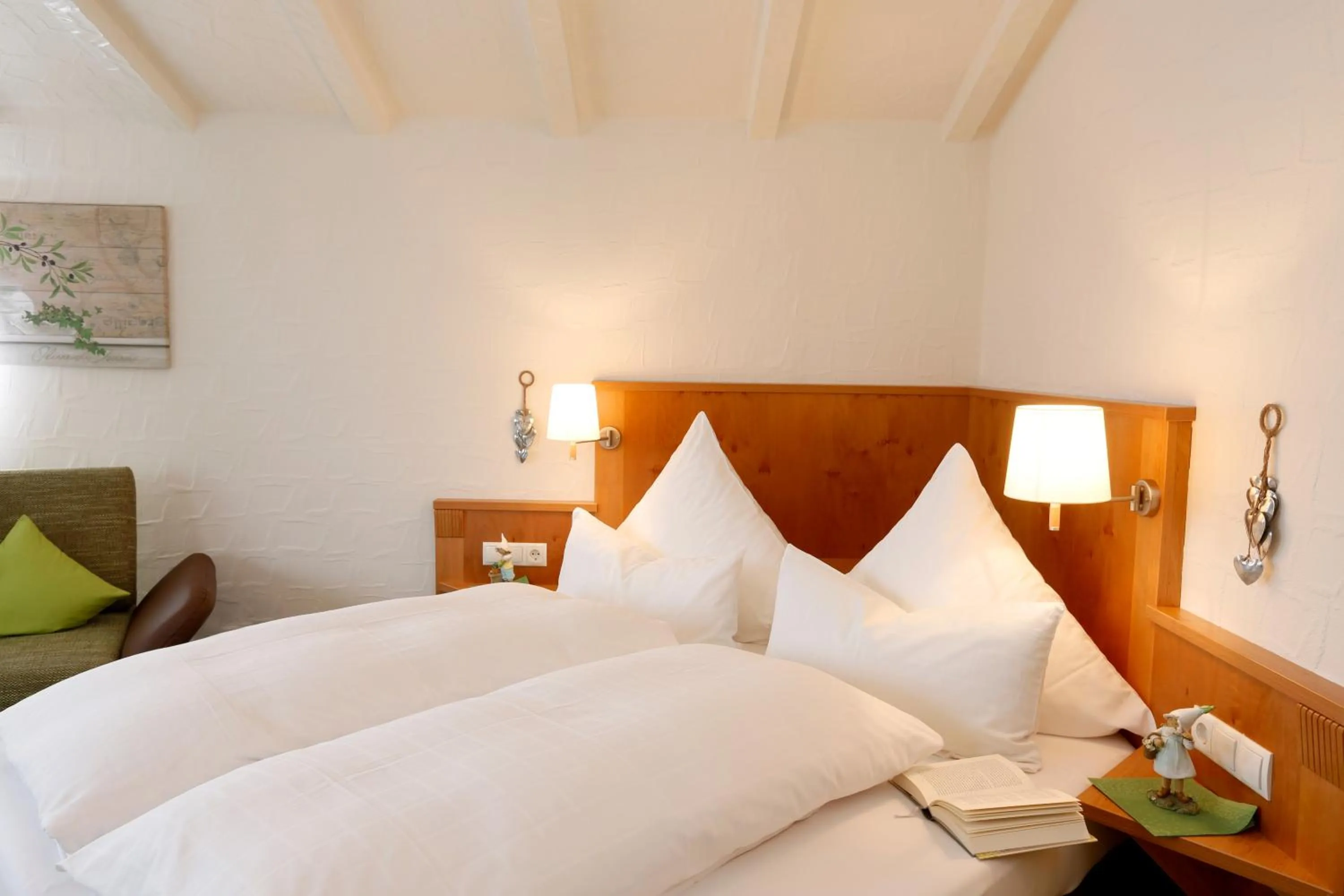 Bed in Gästehaus Gaiser