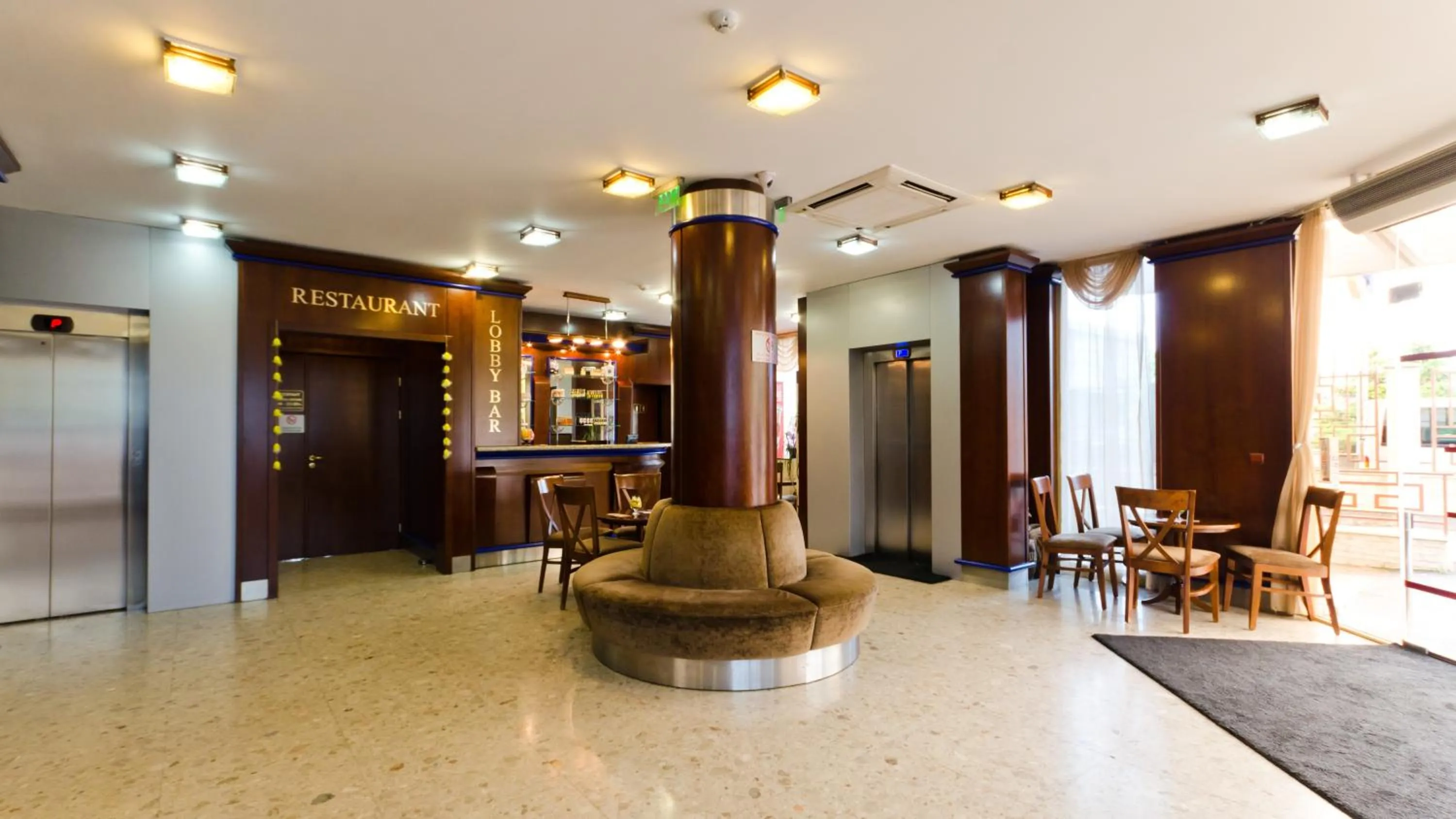 Lounge or bar in Nadejda Hotel
