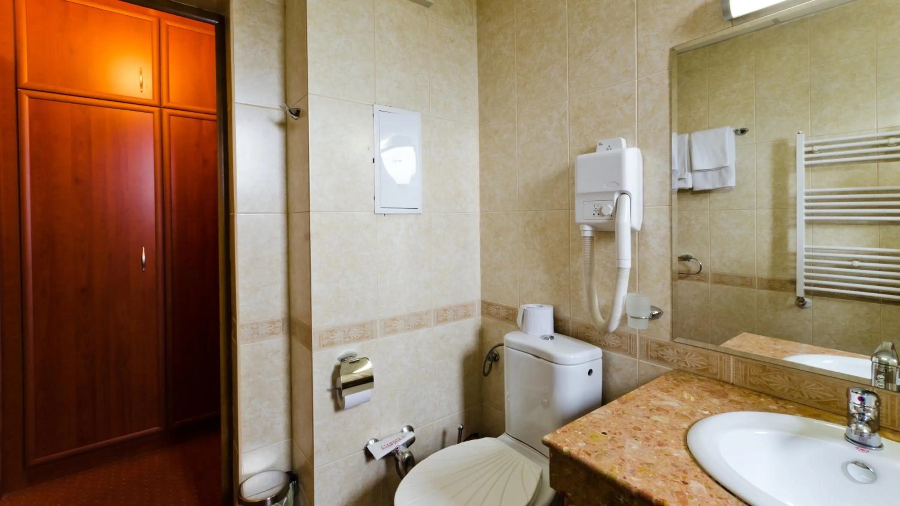 Bathroom in Nadejda Hotel
