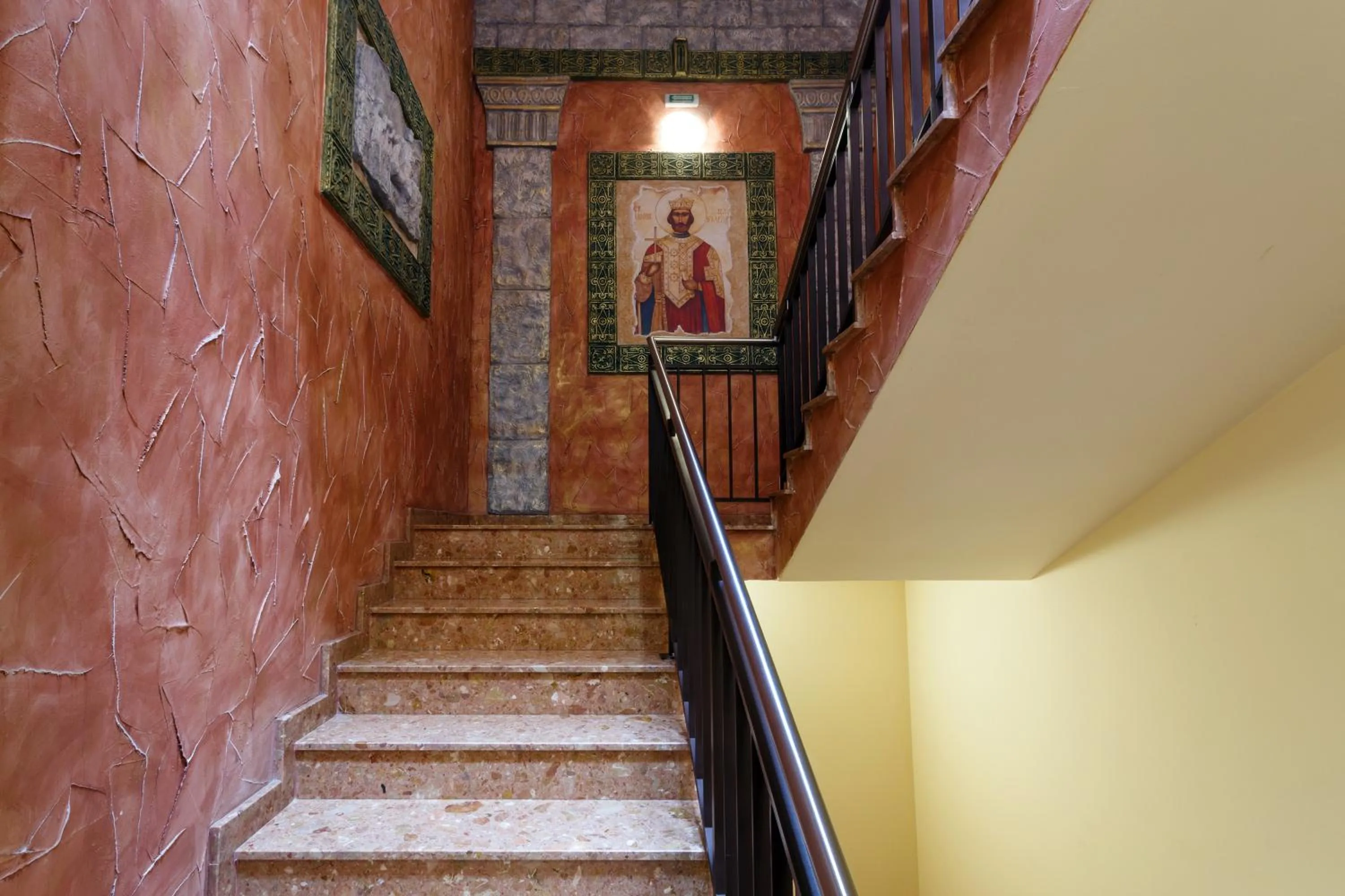 Facade/entrance in Nadejda Hotel