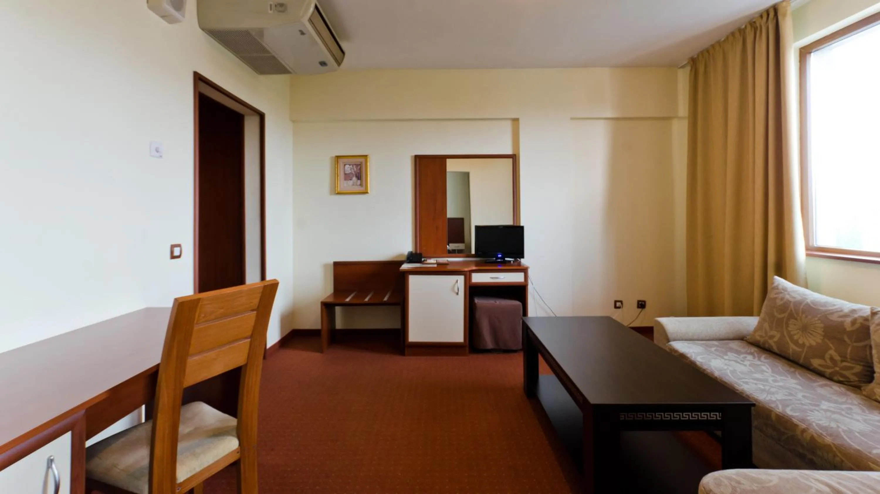 Business facilities in Nadejda Hotel