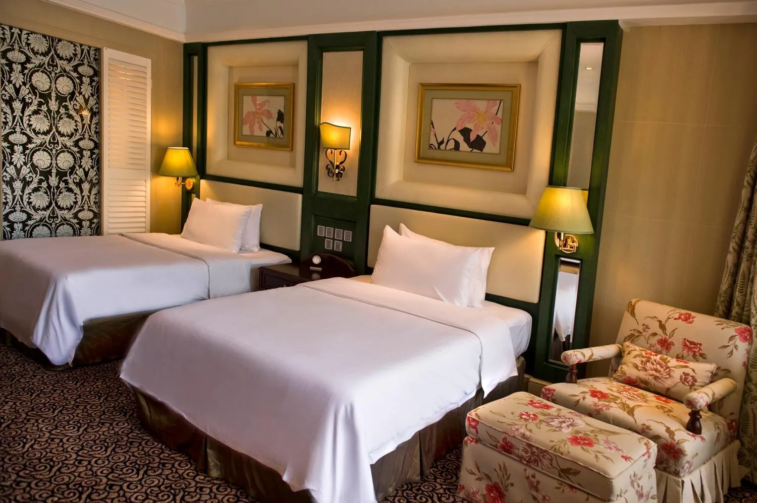 Bed in Seaview Resort Xiamen