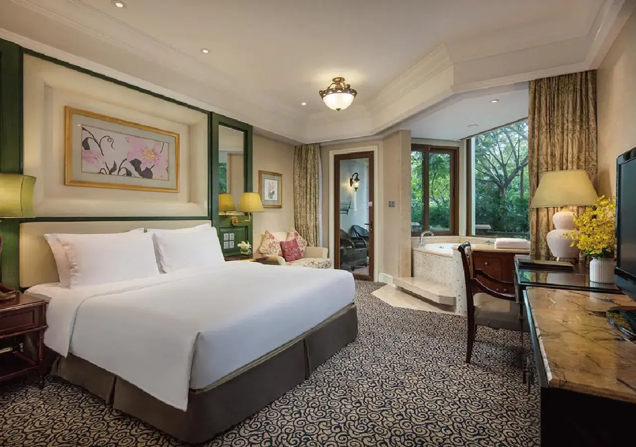 Queen Room with Garden View in Seaview Resort Xiamen Queen Room with Garden View in Seaview Resort Xiamen
