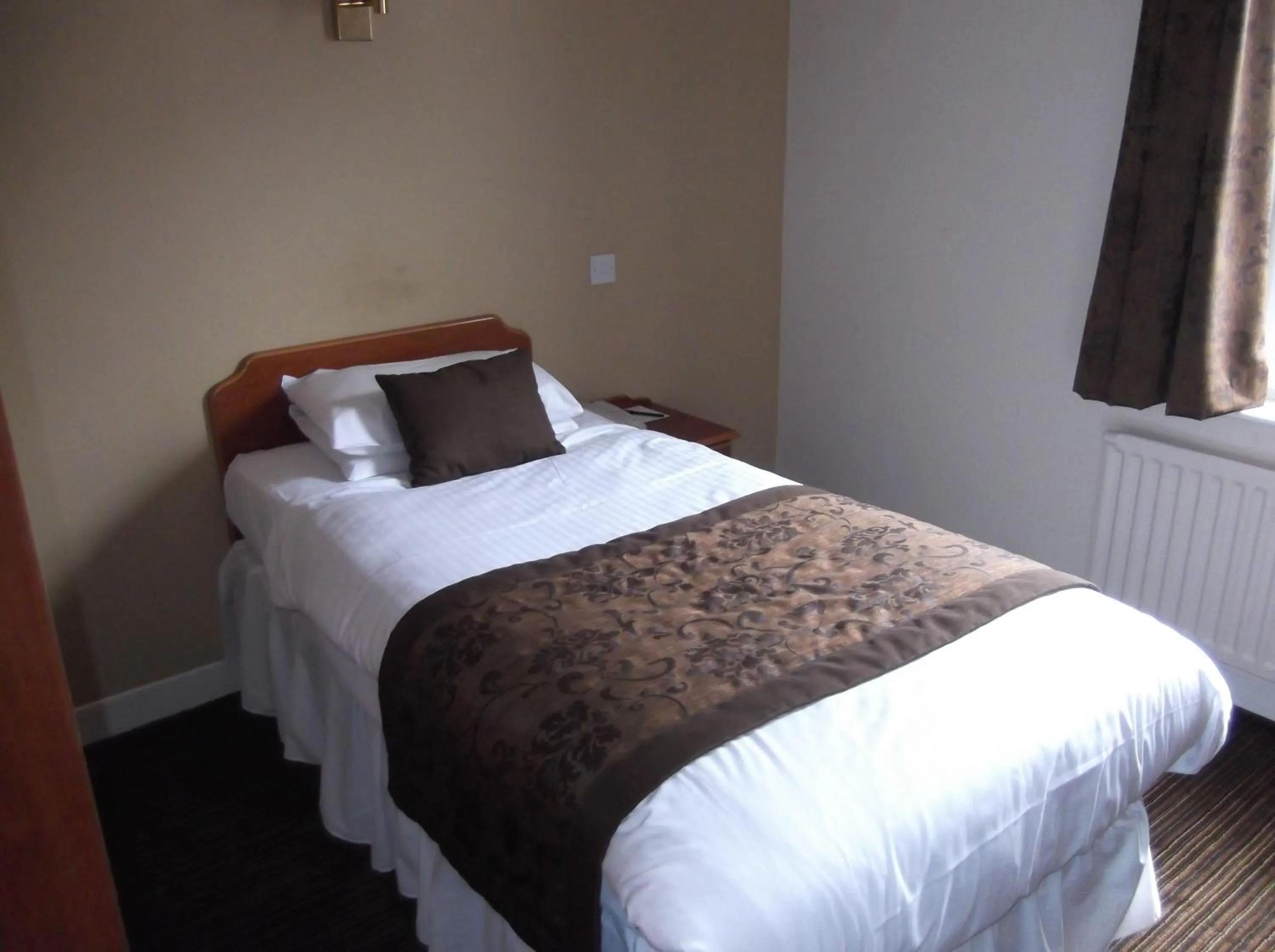 Bed in Arrochar Hotel 'A Bespoke Hotel'