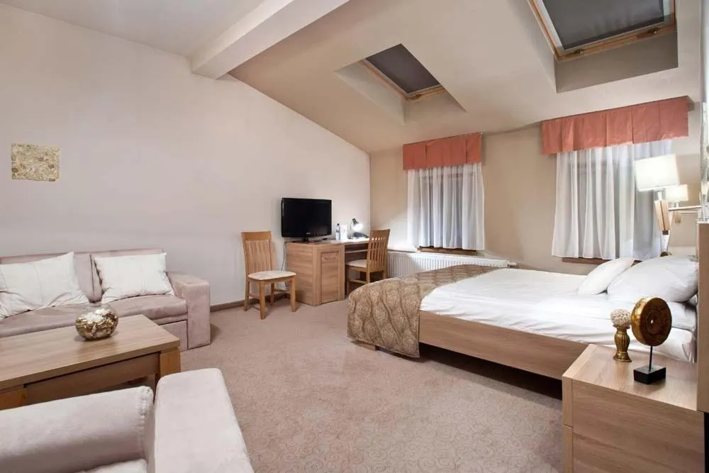 Bed in Hotel Stara Kamienica